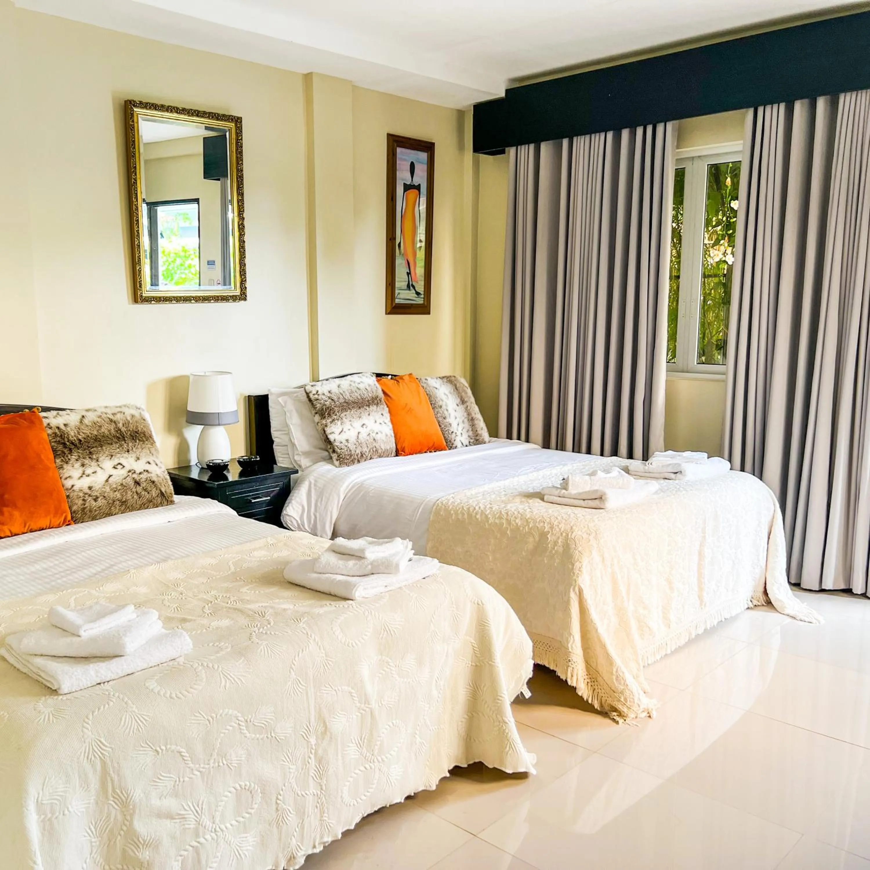 Bed in Casa Cecilia Hotel