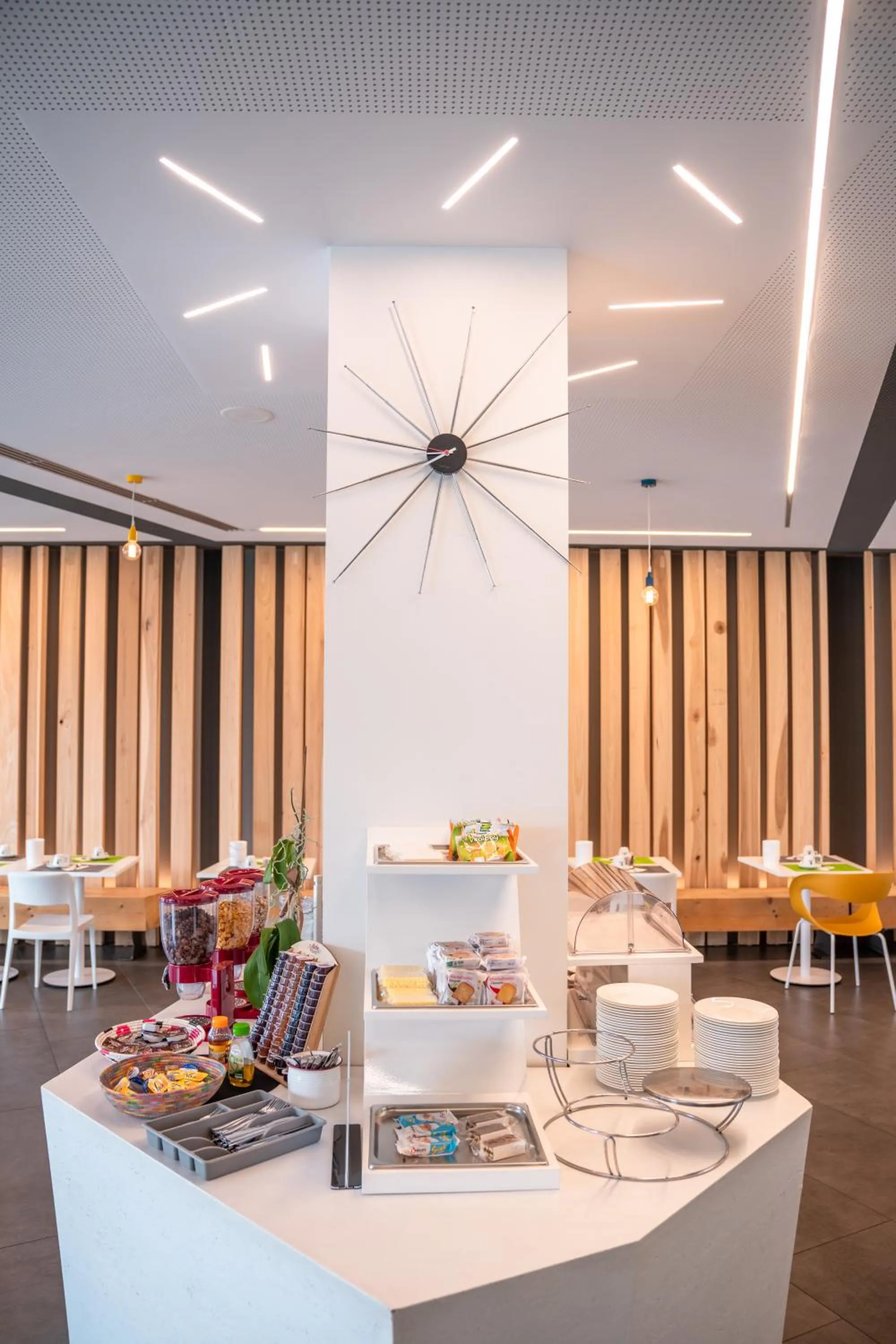 Restaurant/places to eat in Hotel Stadio