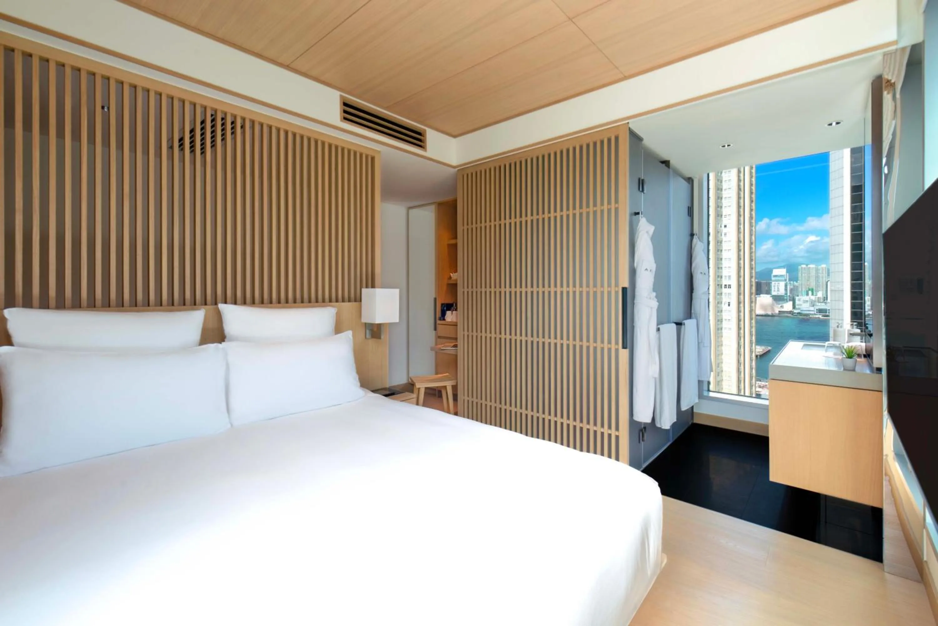 Bathroom, Bed in AKI Hotel Hong Kong - MGallery Collection