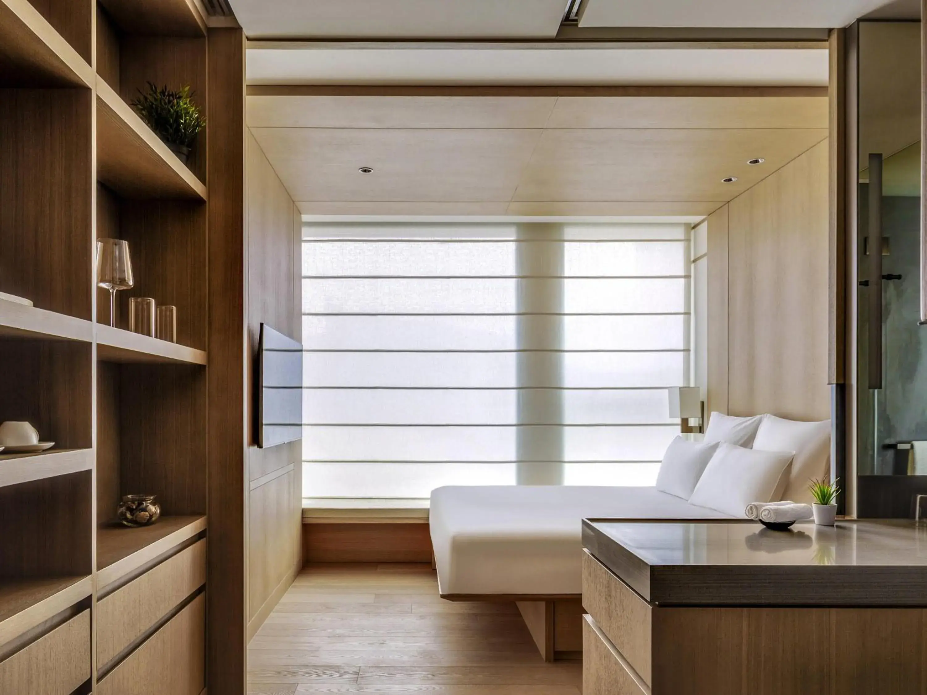 Superior King Room with City View in AKI Hotel Hong Kong - MGallery Collection Superior King Room with City View in AKI Hotel Hong Kong - MGallery Collection