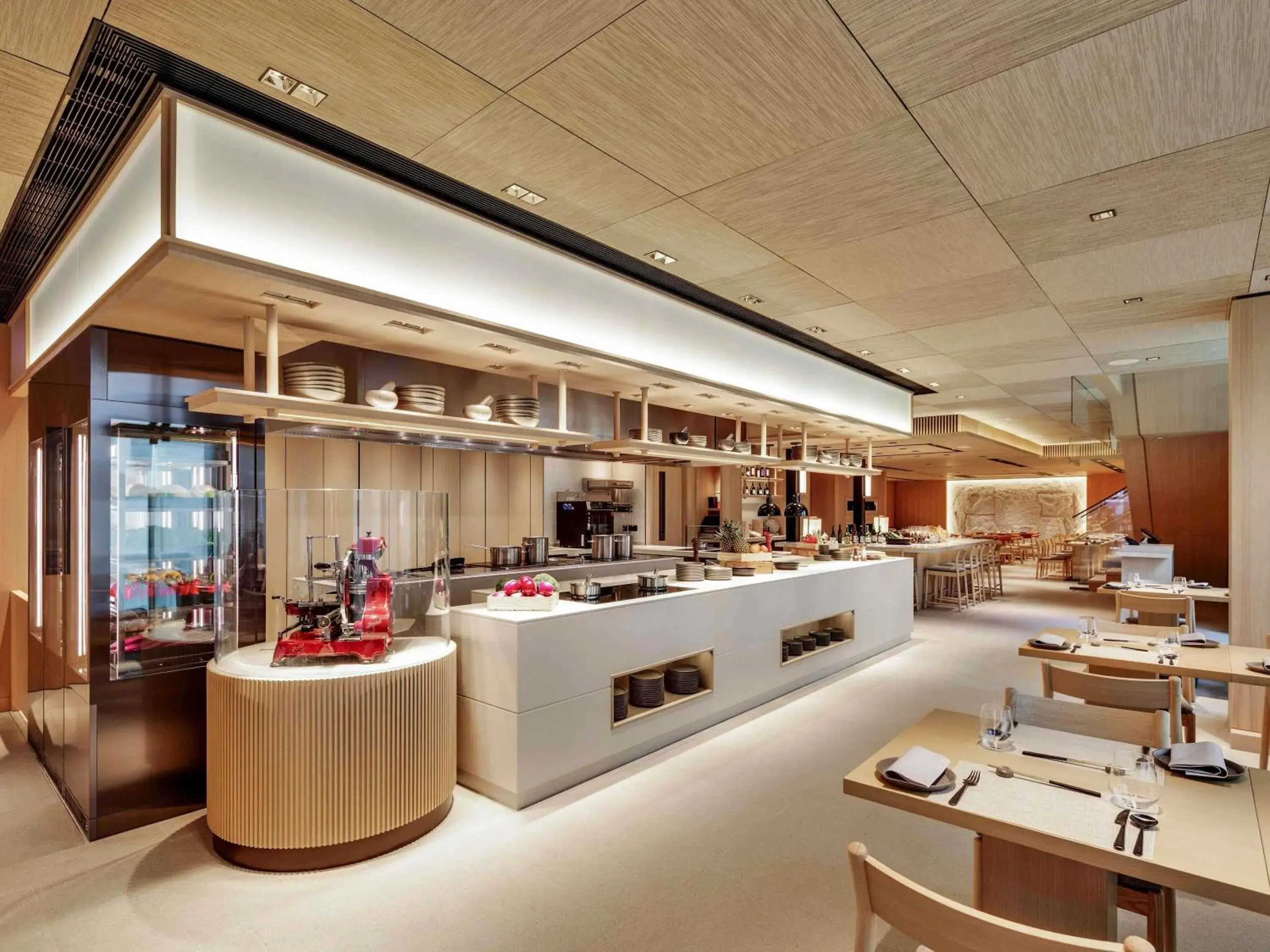 Restaurant/places to eat in AKI Hotel Hong Kong - MGallery Collection Restaurant/places to eat in AKI Hotel Hong Kong - MGallery Collection