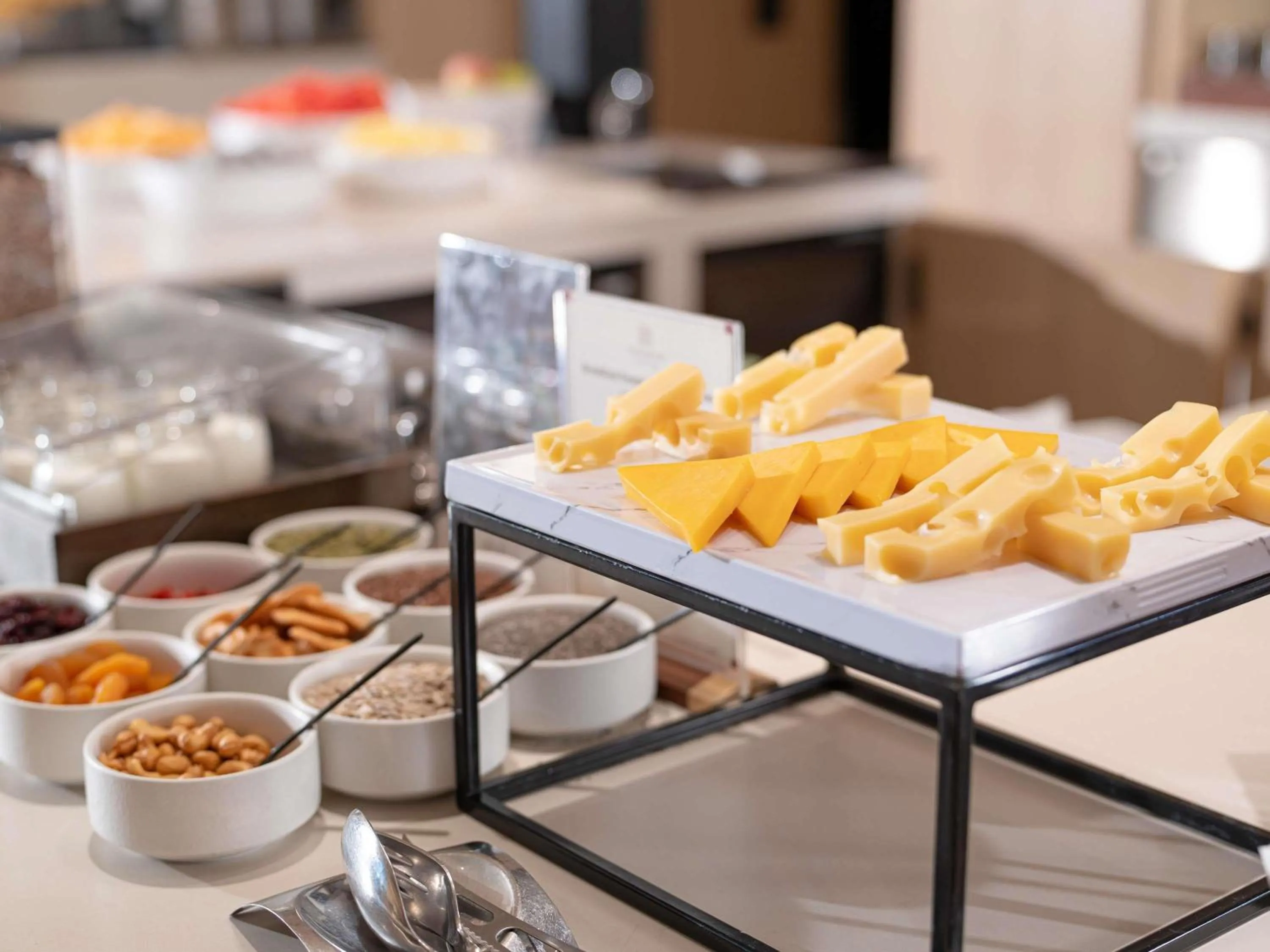 Breakfast in AKI Hotel Hong Kong - MGallery Collection