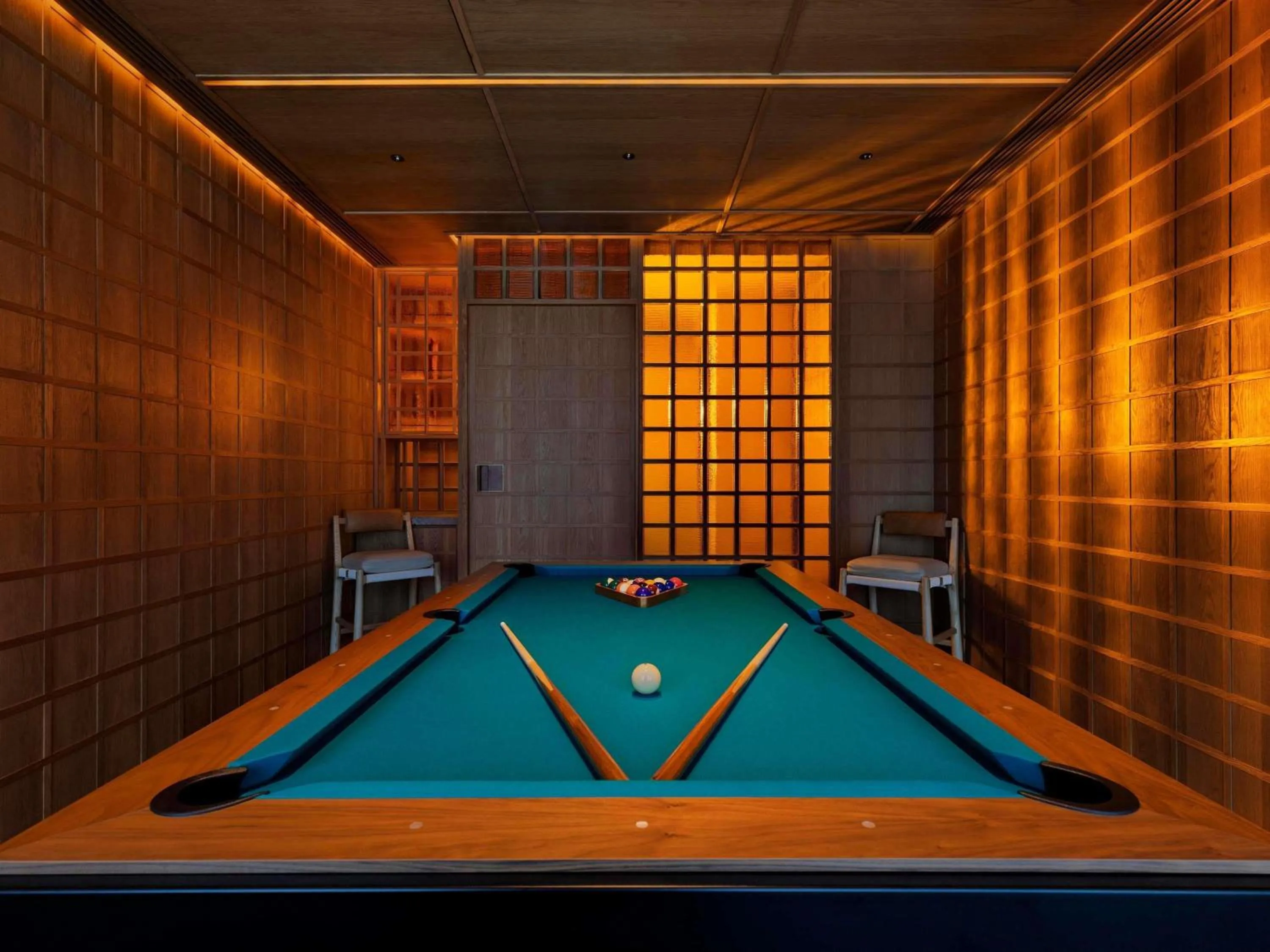 Lounge or bar in AKI Hotel Hong Kong - MGallery Collection