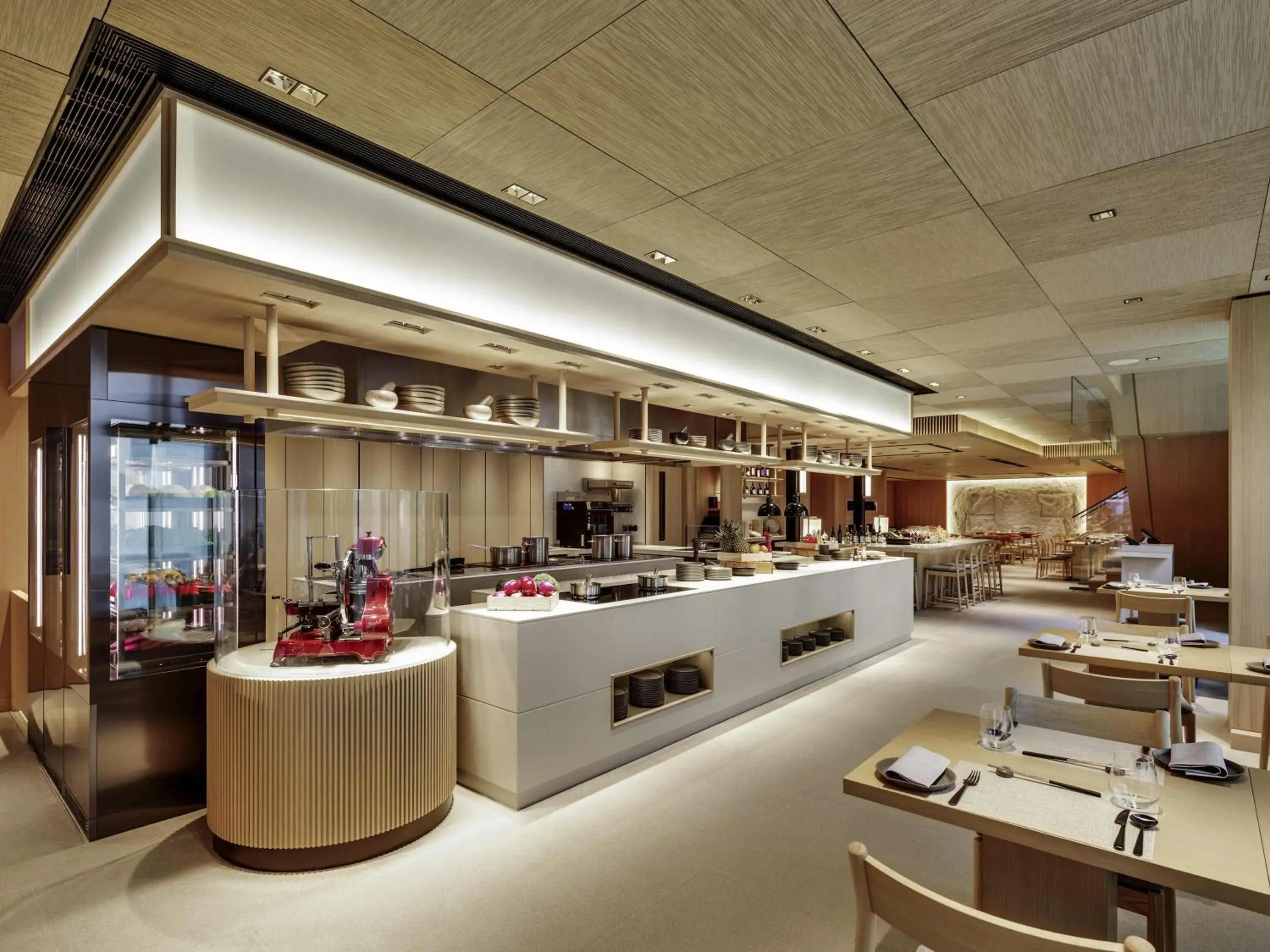 Restaurant/places to eat in AKI Hotel Hong Kong - MGallery Collection Restaurant/places to eat in AKI Hotel Hong Kong - MGallery Collection