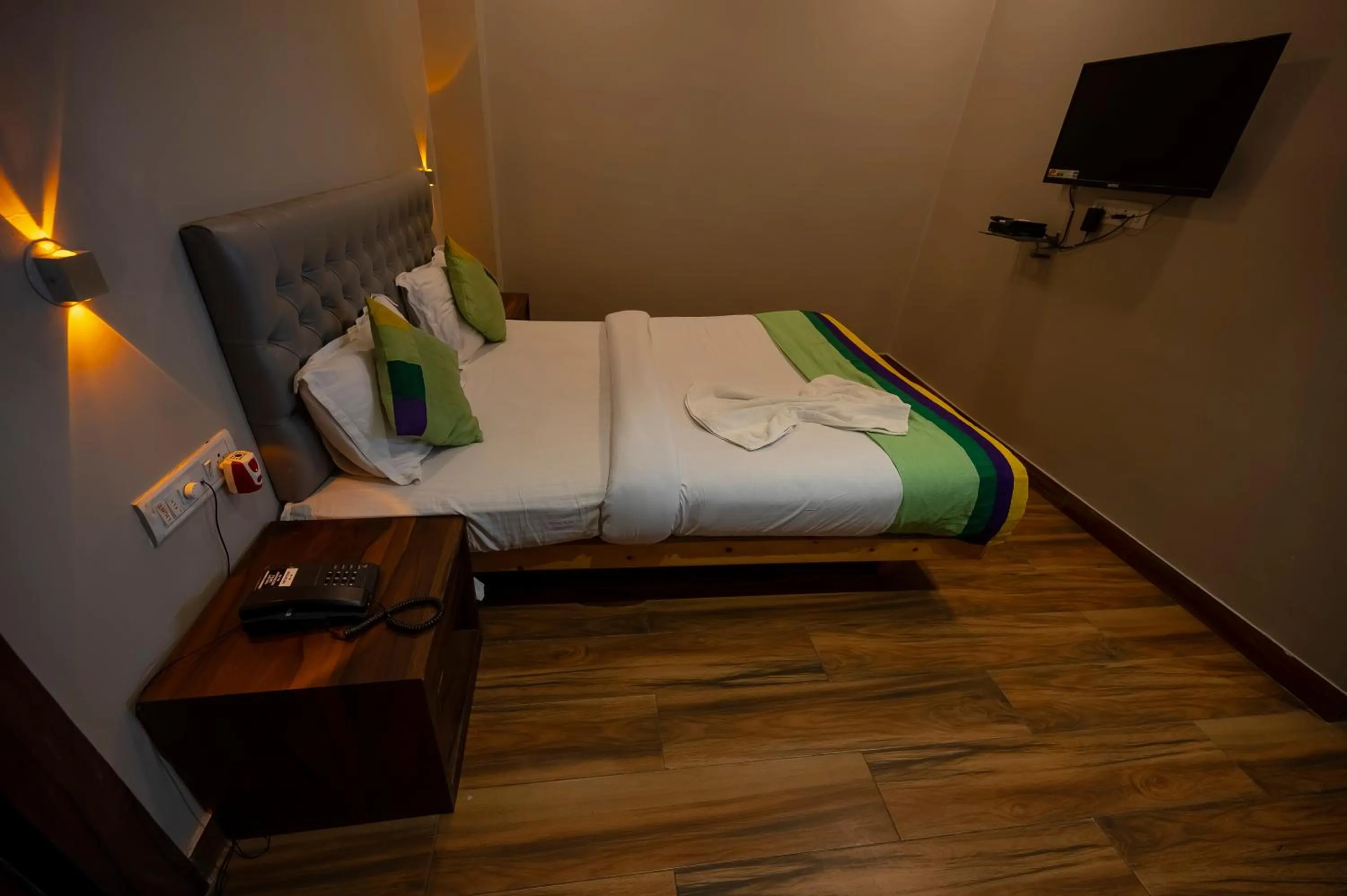 Bed in HOTEL MITTAL GARDEN