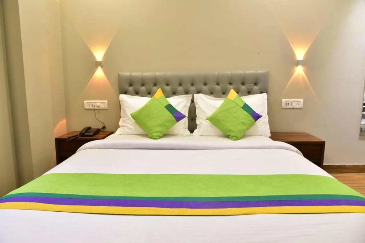 Bed in HOTEL MITTAL GARDEN