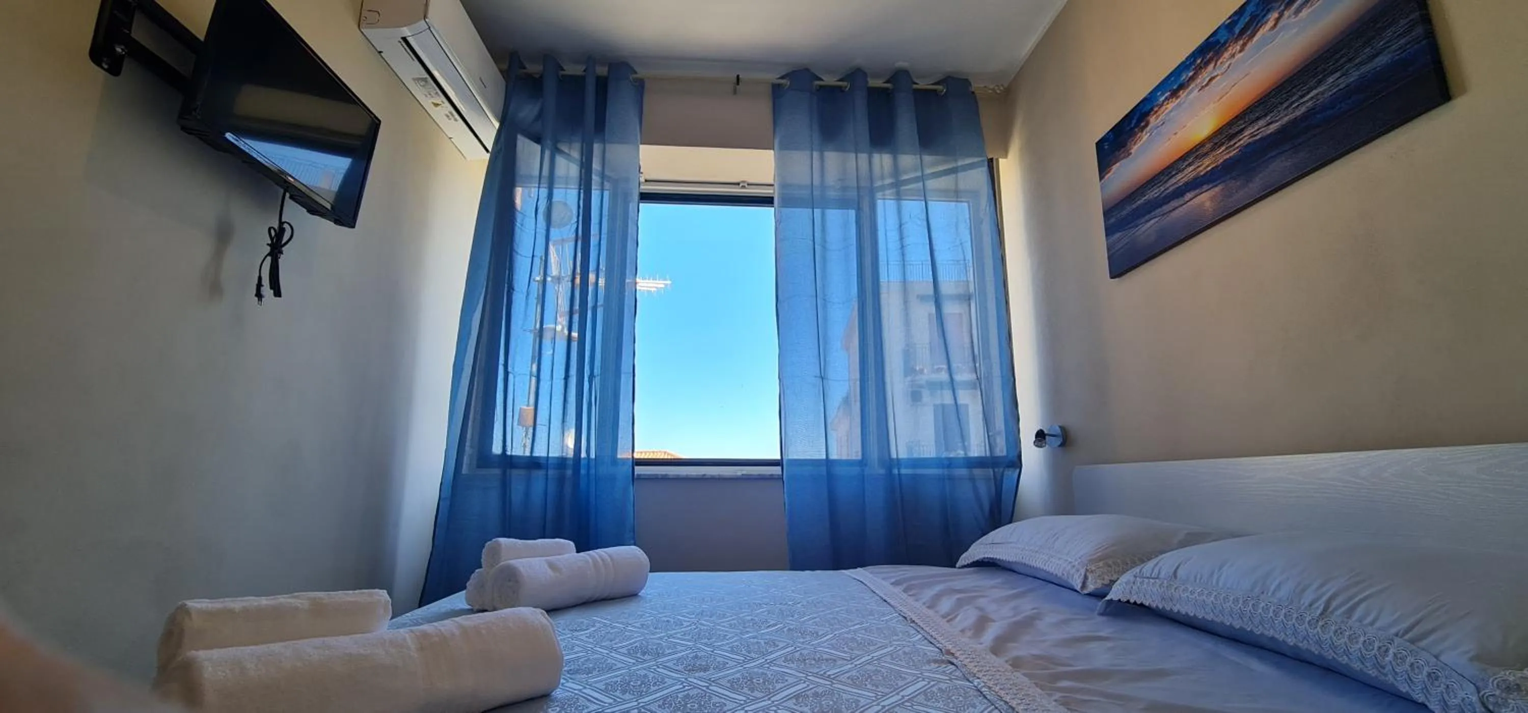 Small Double Room in B&B Aria di Mare - Pollina Sicilia