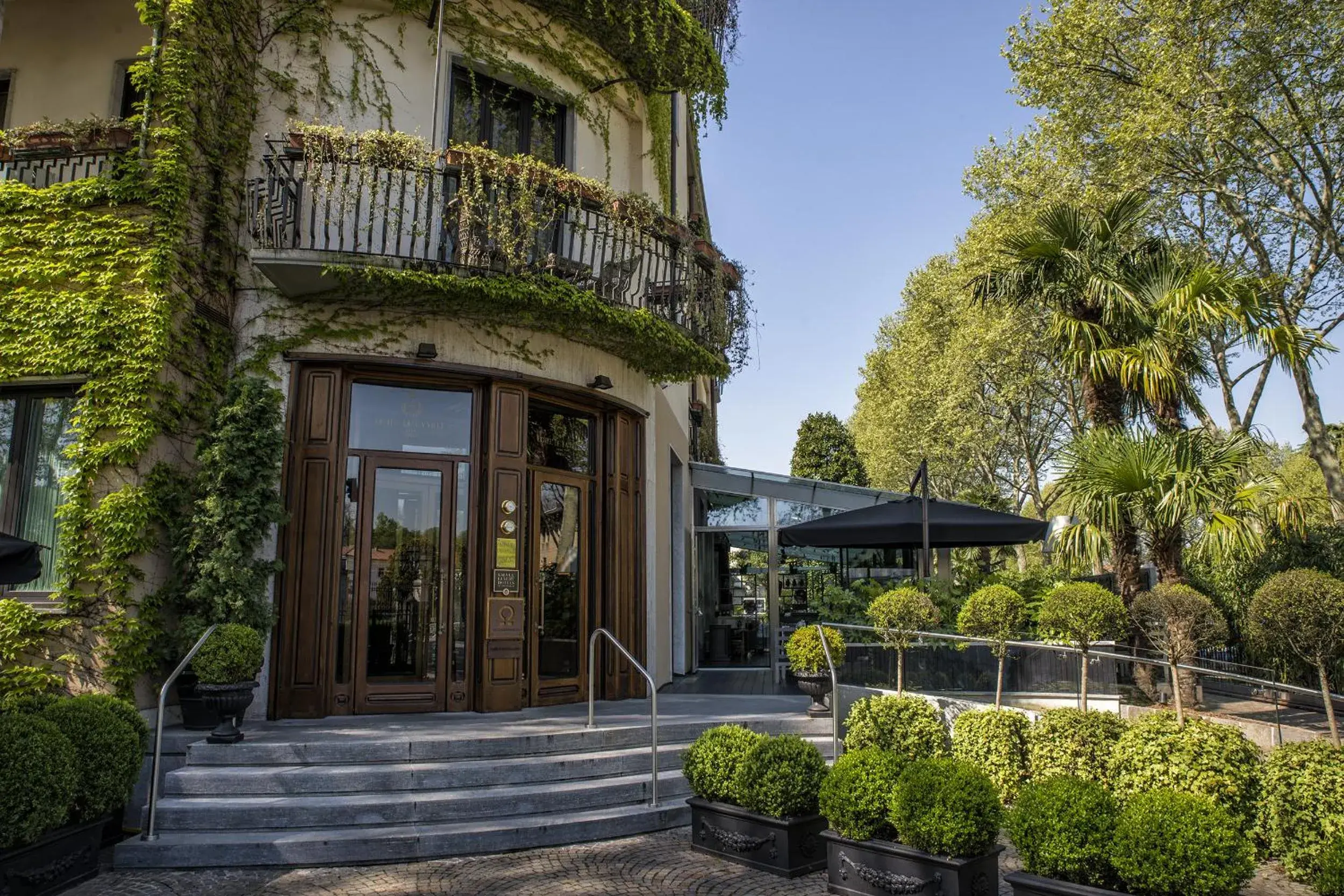 Facade/entrance in Hotel de la Ville Monza - Small Luxury Hotels of the World Facade/entrance in Hotel de la Ville Monza - Small Luxury Hotels of the World