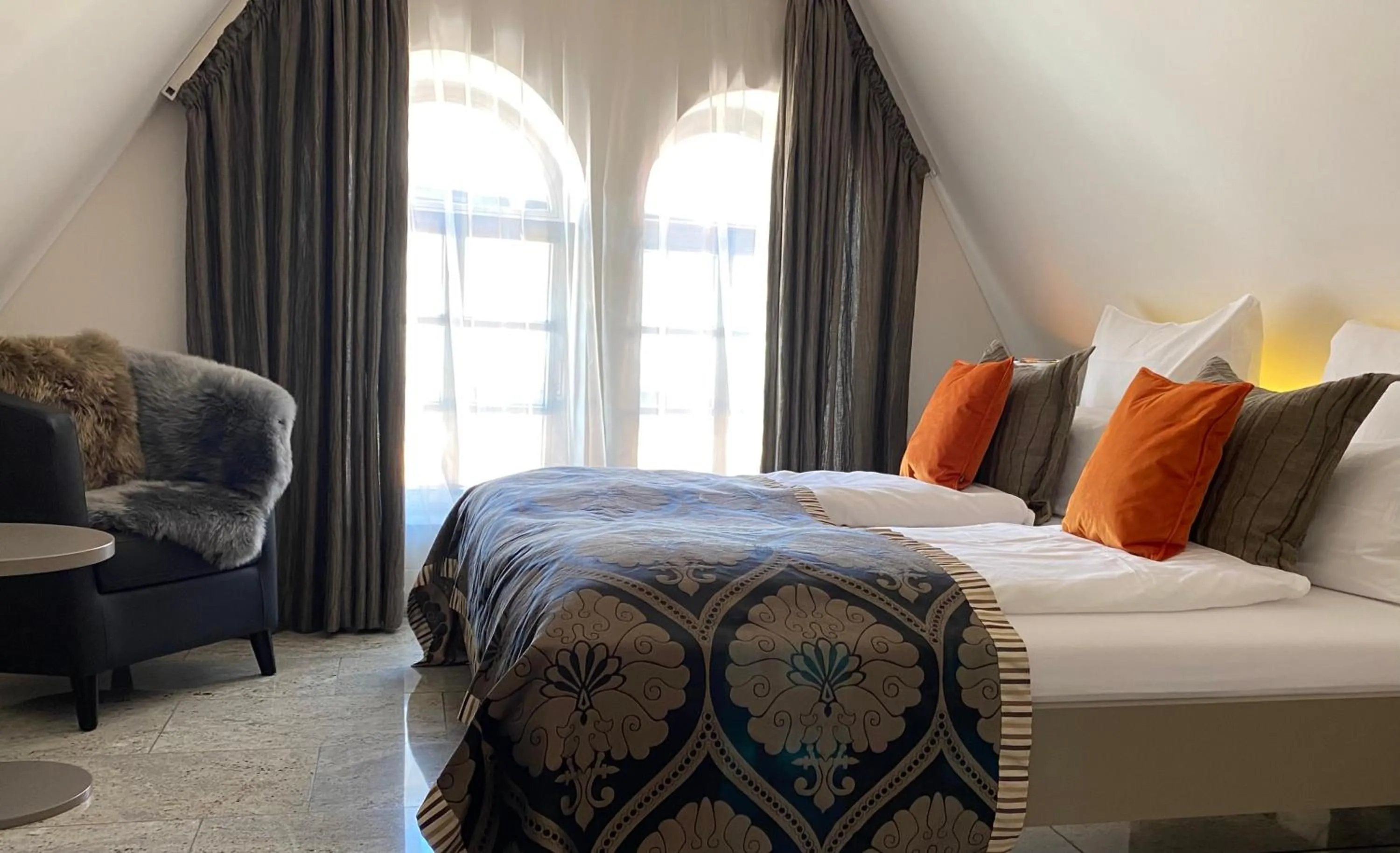 Bed in Kaiser Kulturhotel