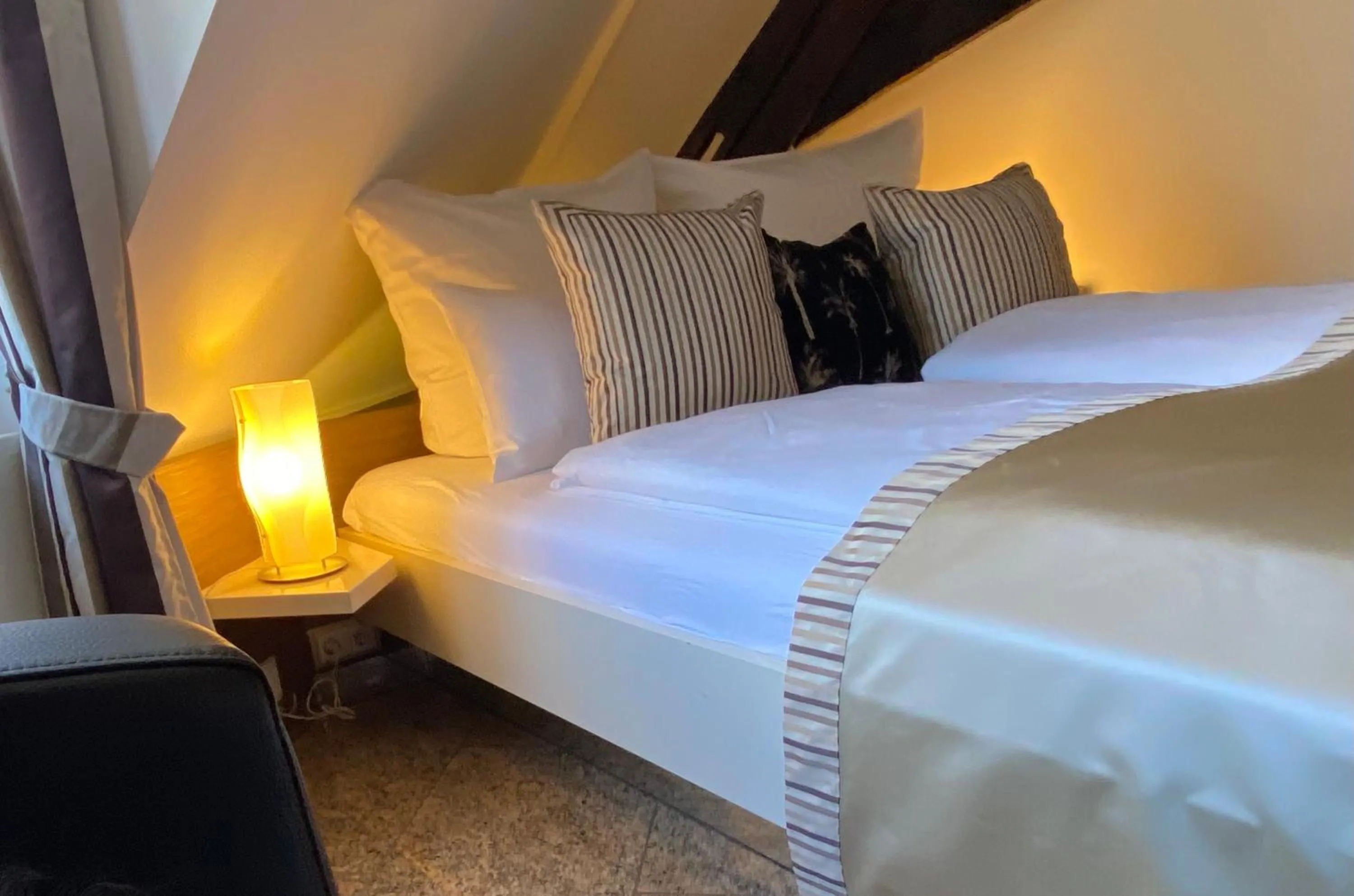 Bed in Kaiser Kulturhotel