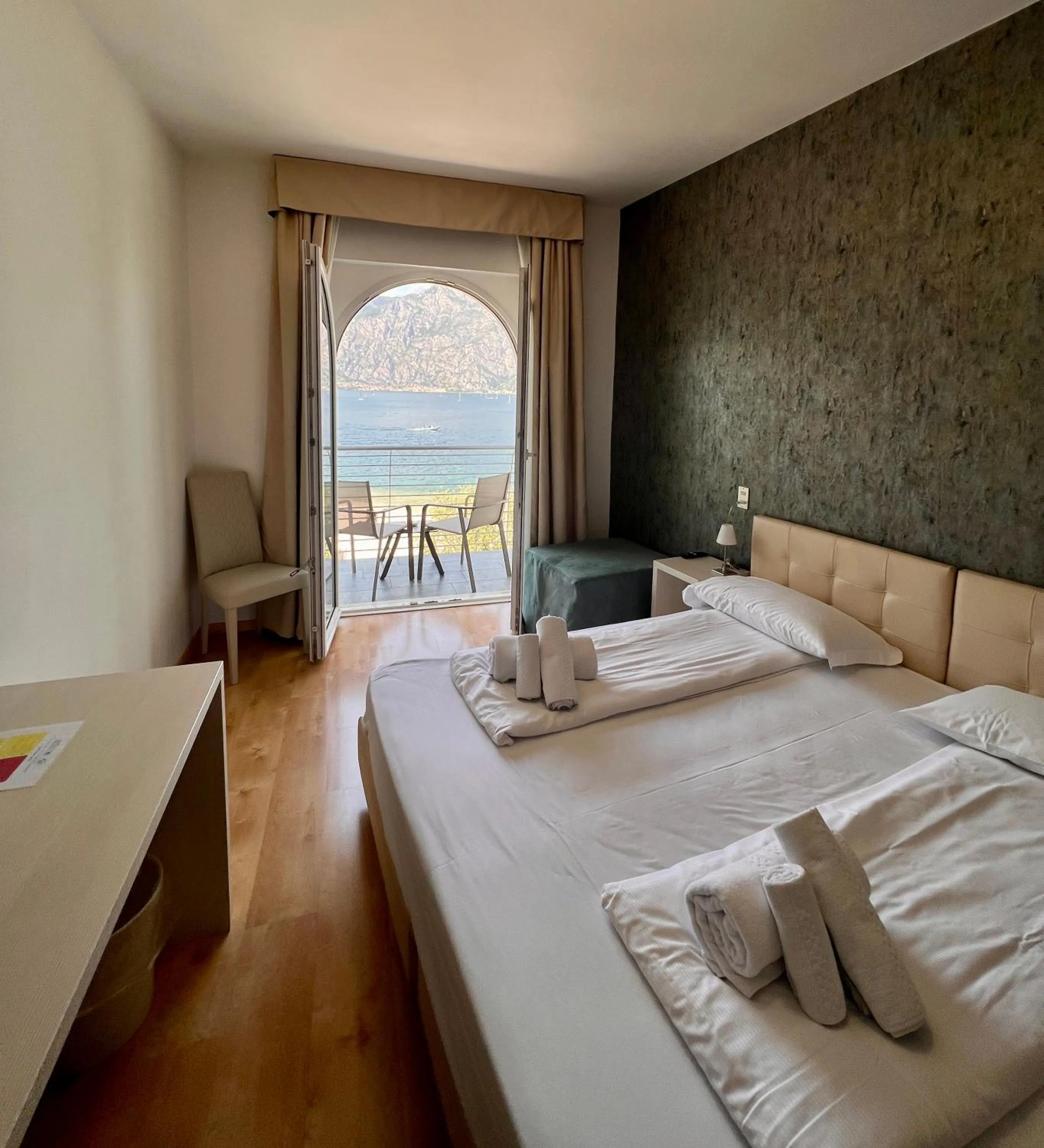 Bed in Albergo San Remo