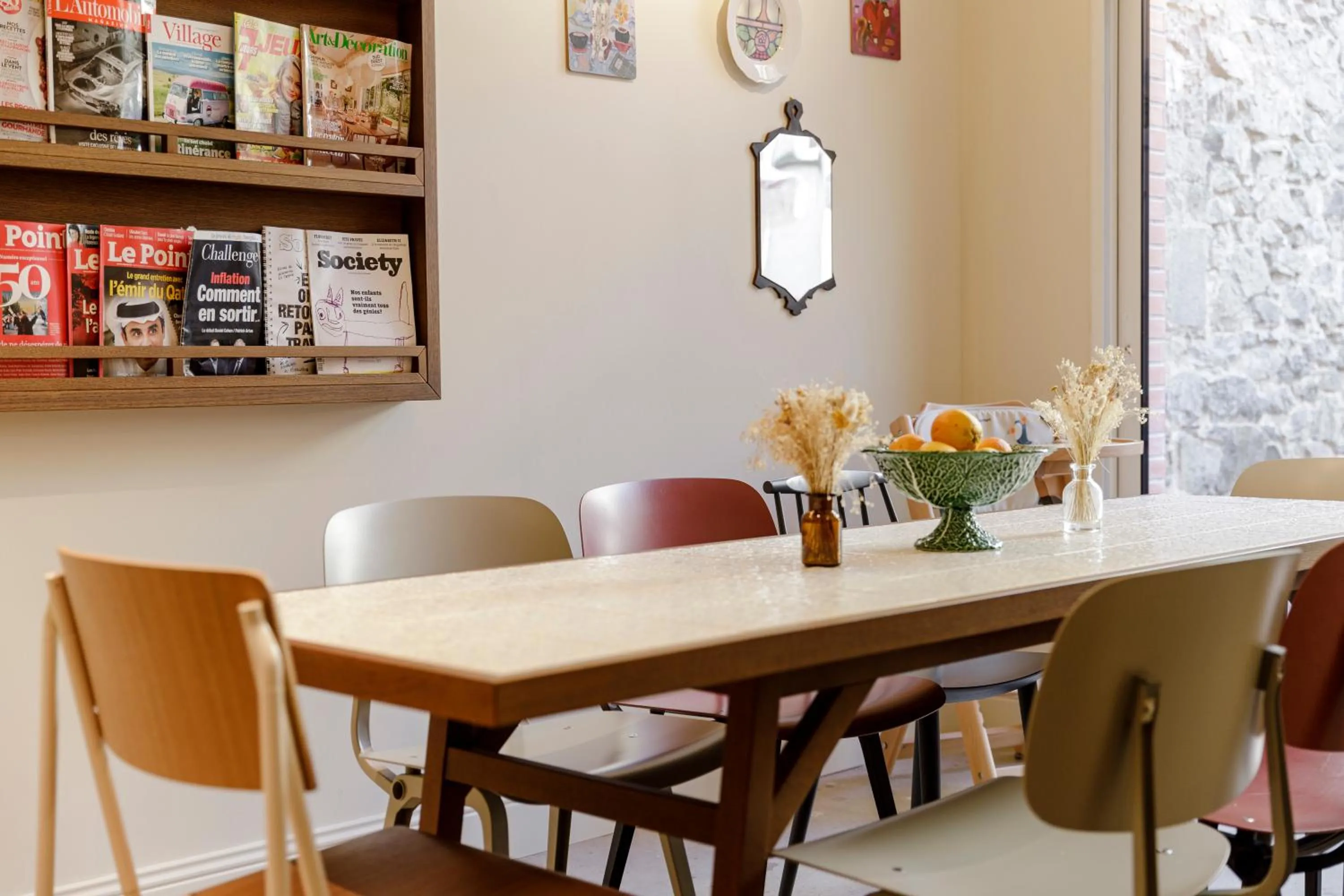Communal kitchen in Hôtel Préfecture - Entrée autonome, réception en ligne - Encore Mieux