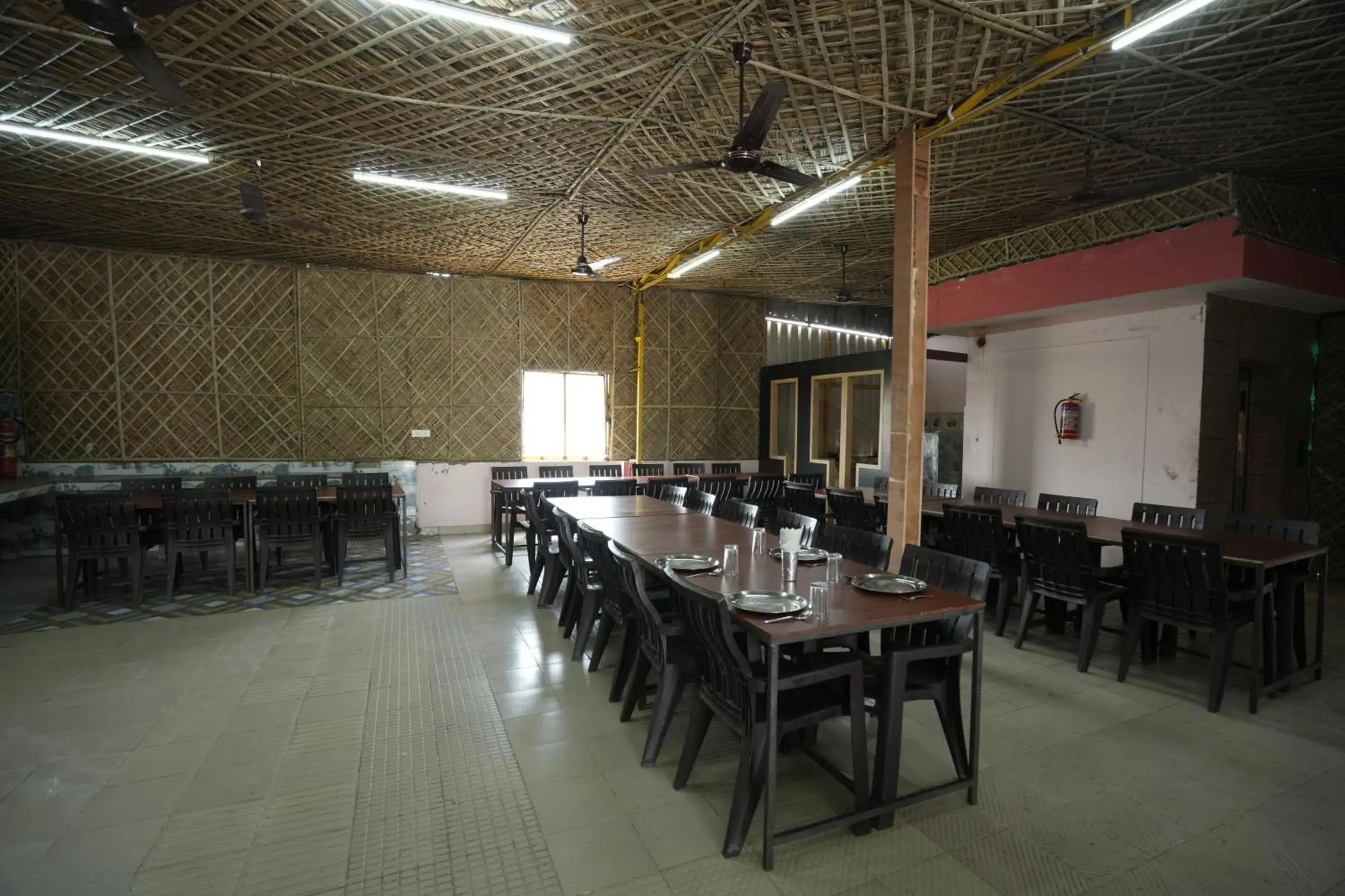 Restaurant/places to eat in SJH Venkatesh Restaurant/places to eat in SJH Venkatesh