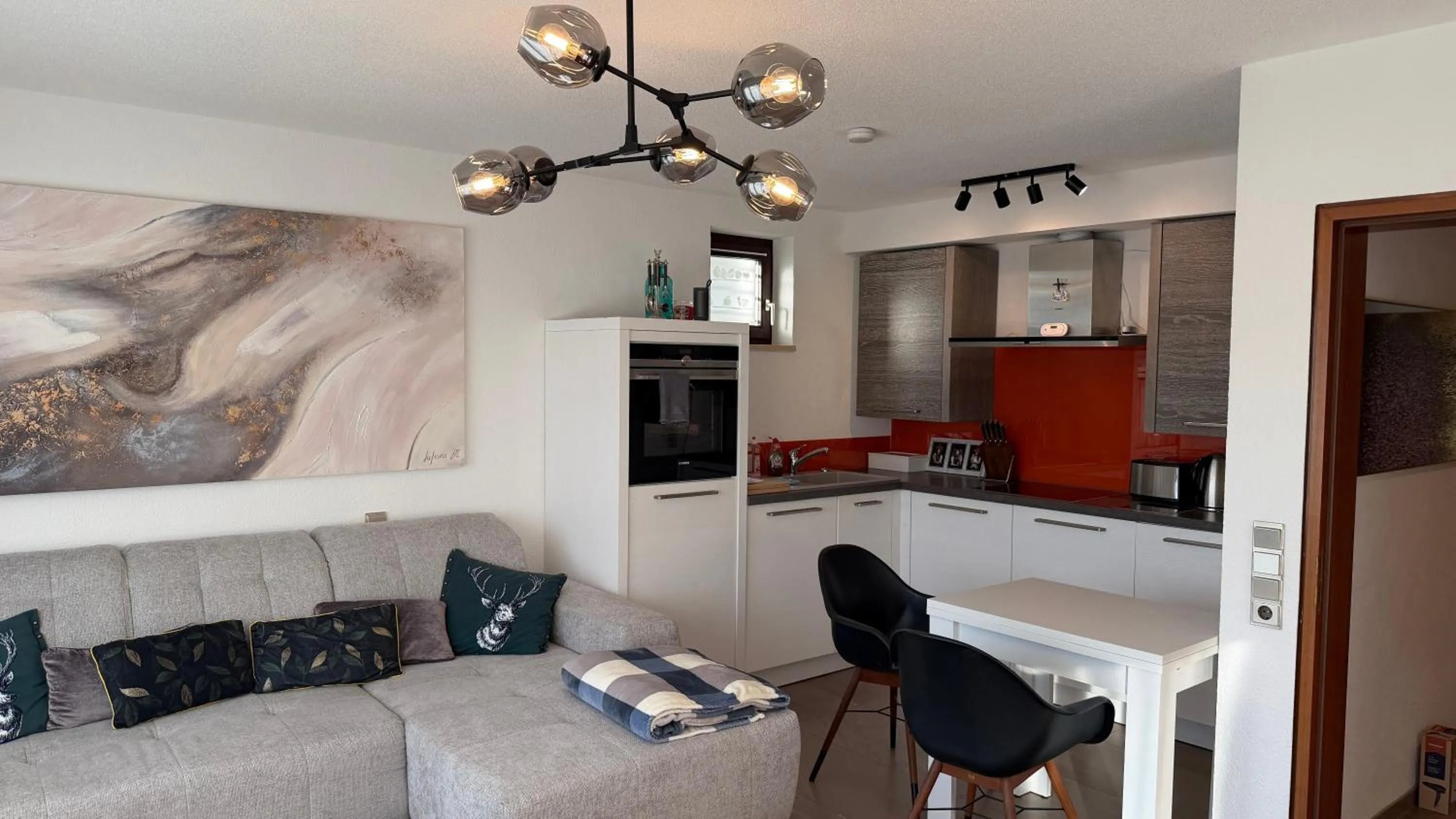 Stilvolle Wohnung in idyllischer Lage