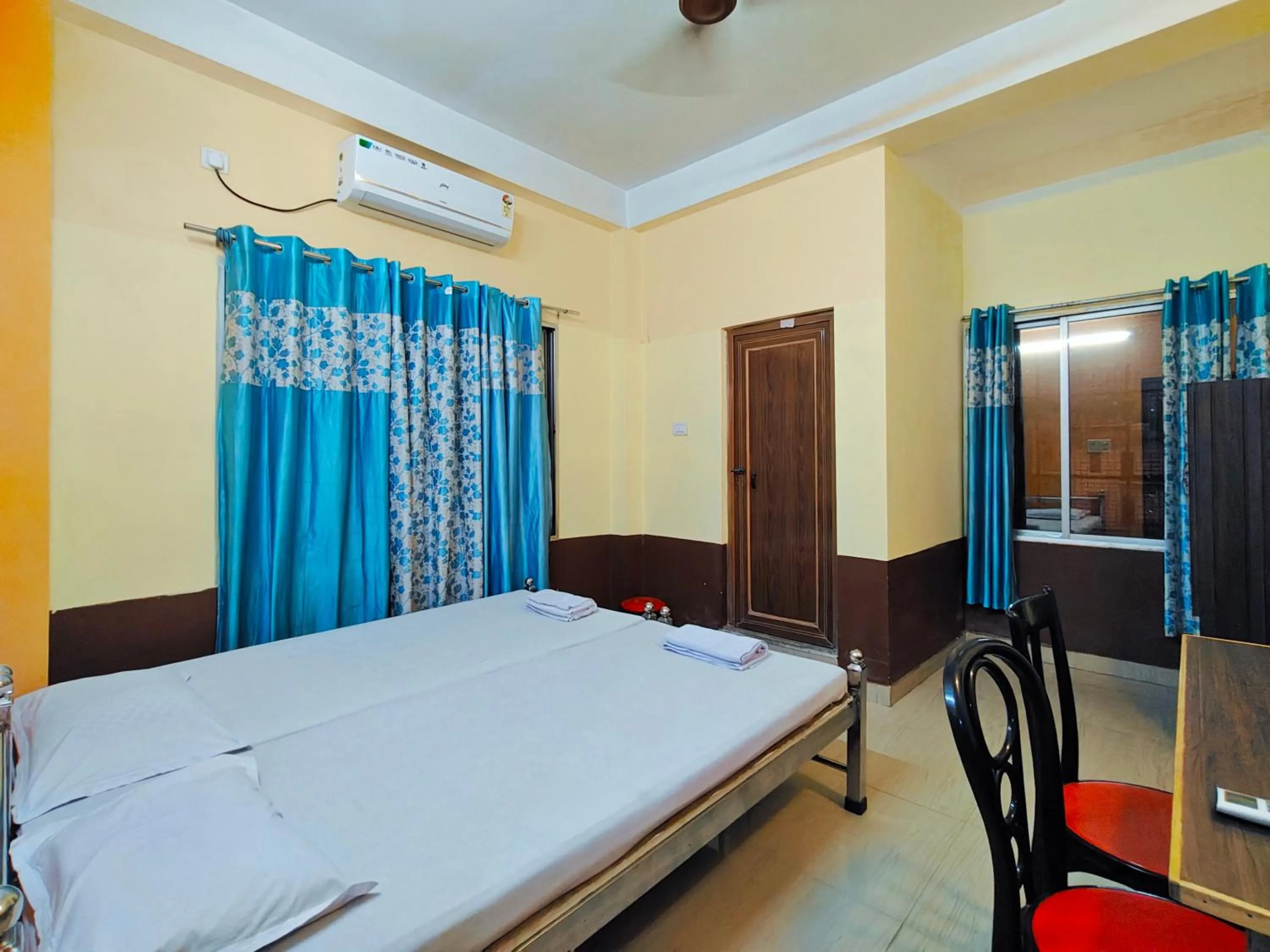 TV and multimedia, Bed in Ushashee Amidst Nature