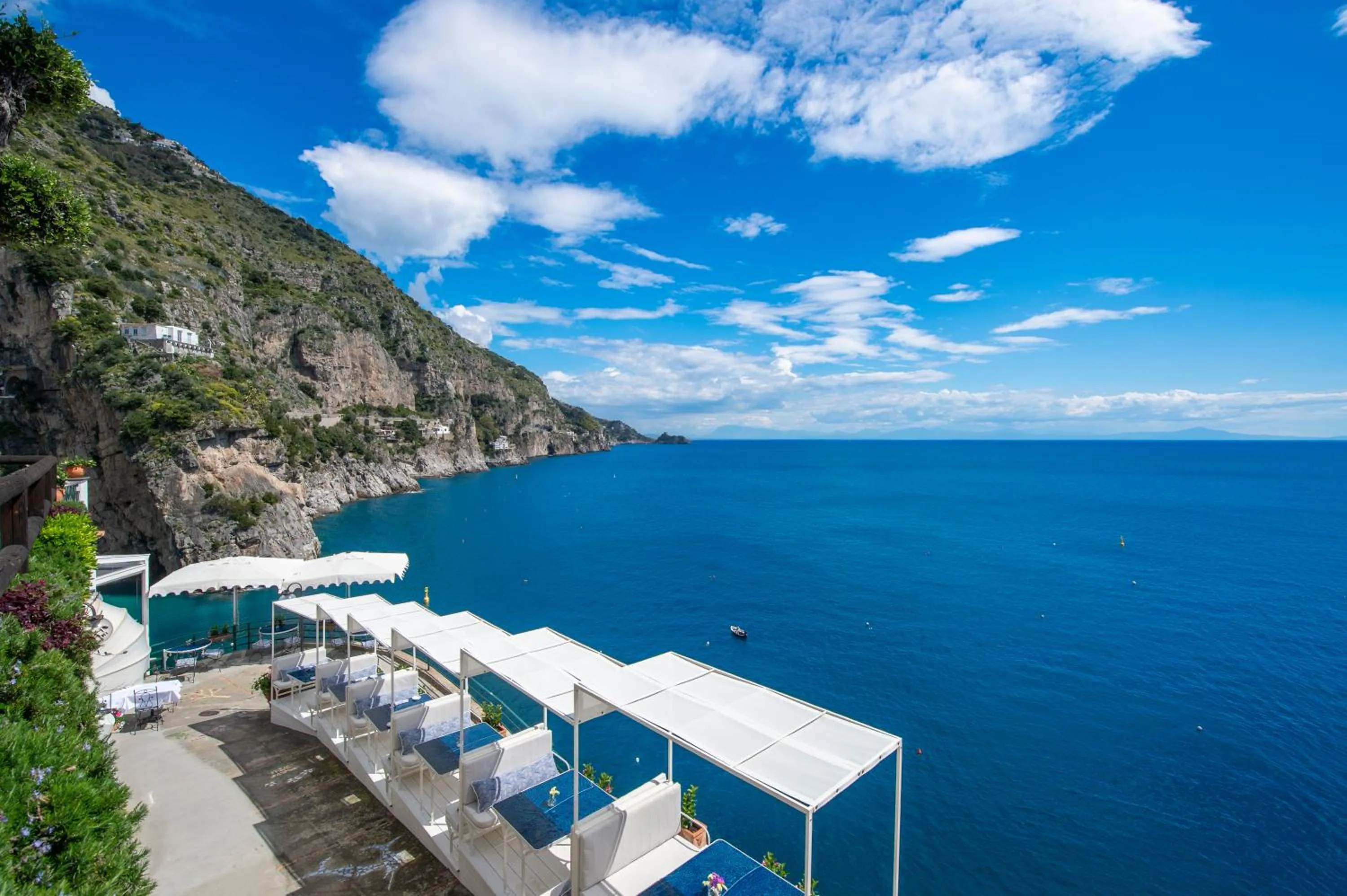 Restaurant/places to eat in Hotel Onda Verde