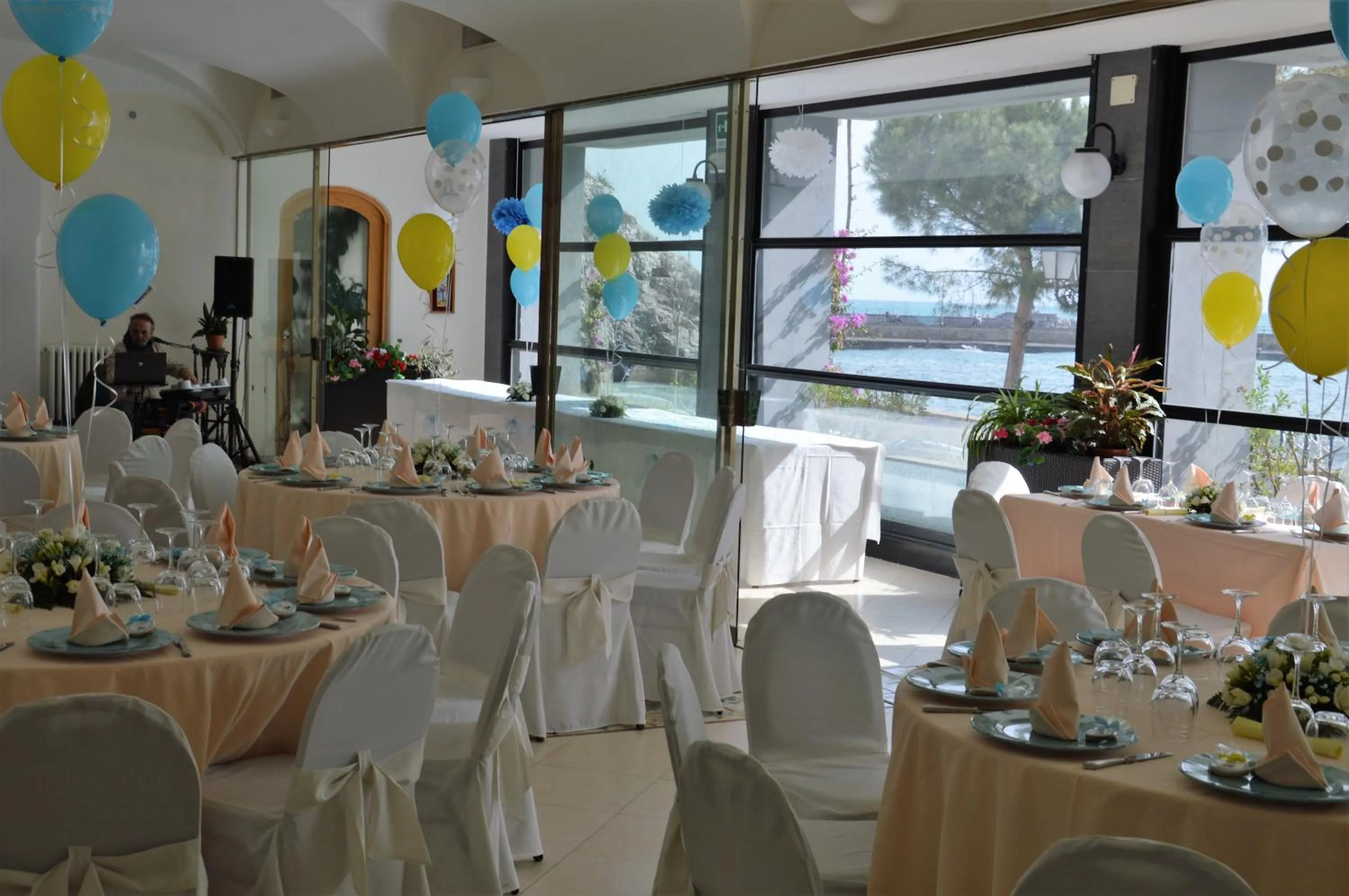 Restaurant/places to eat in Hotel La Bussola