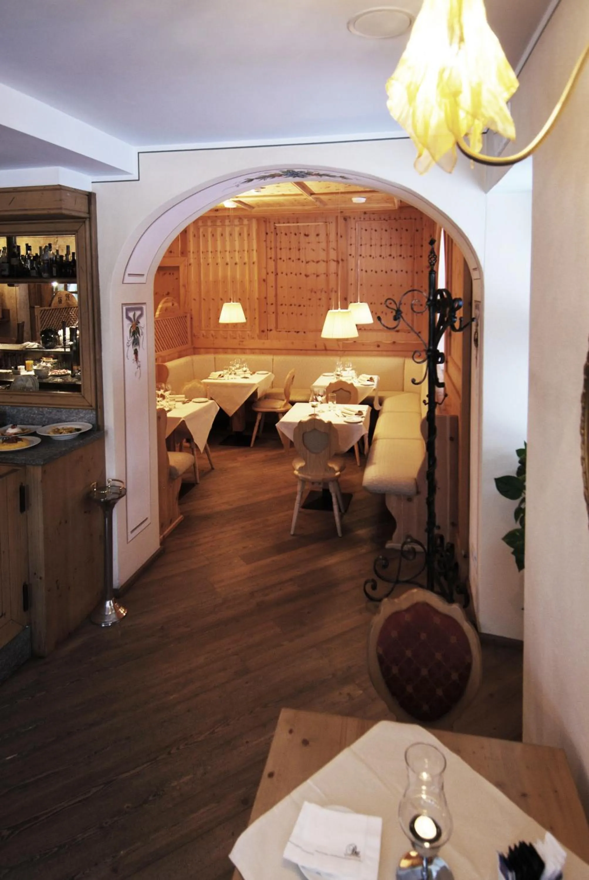 Restaurant/places to eat, Bed in Hotel Bes & Spa