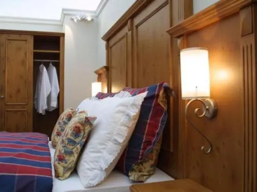 Decorative detail, Bed in Hotel Bes & Spa