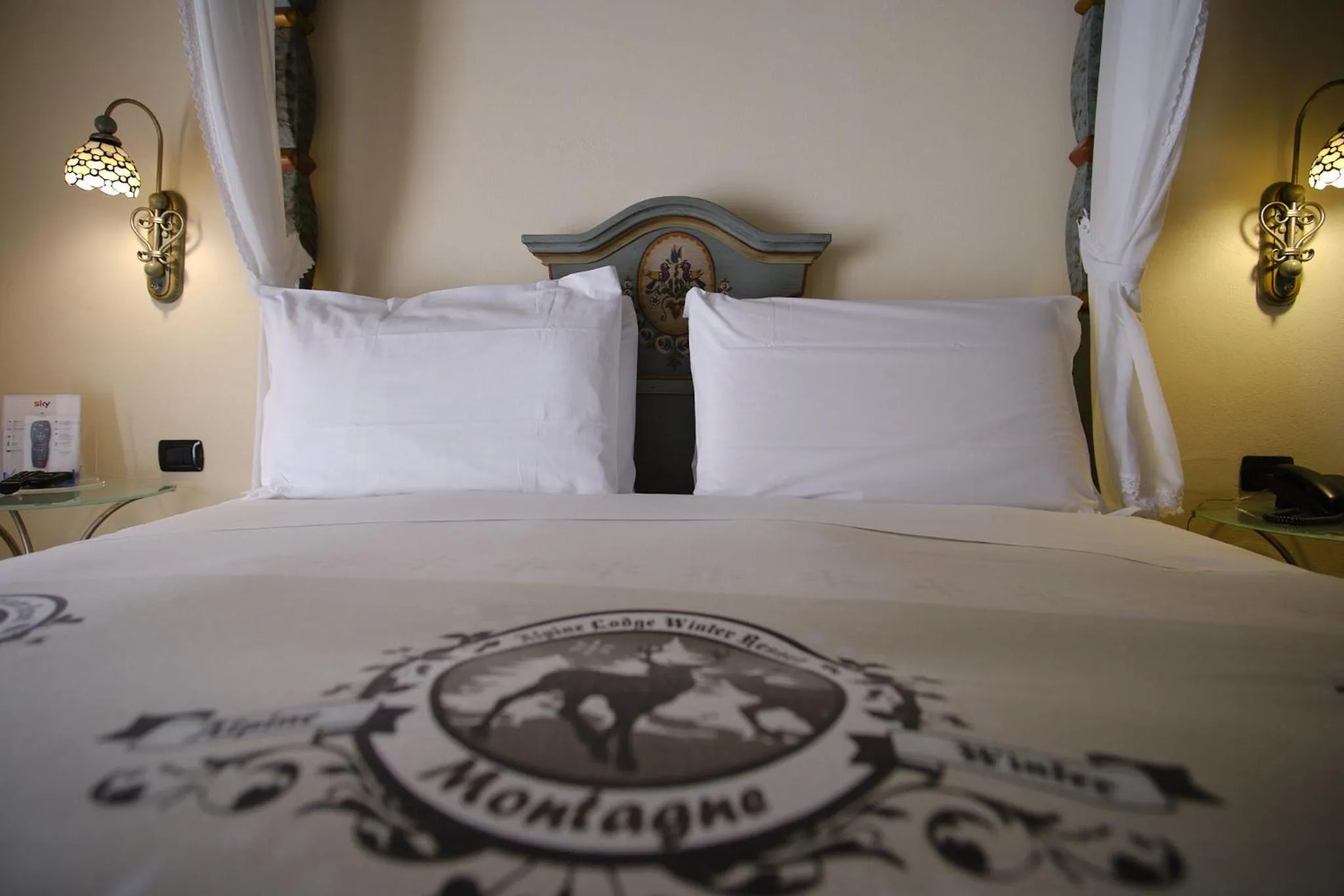 Bed in Hotel Bes & Spa