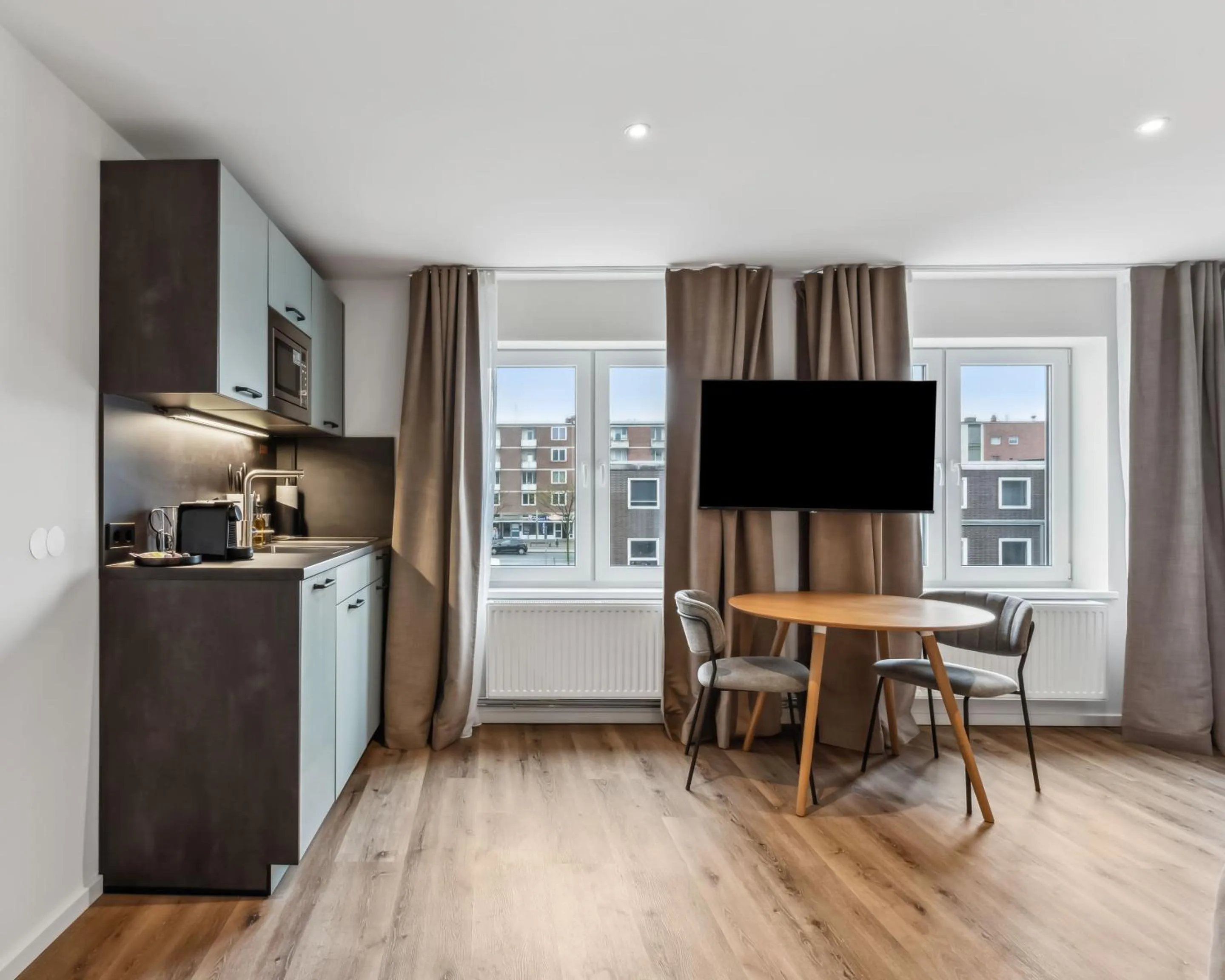 TV and multimedia in Limehome Salzgitter A-Schweitzer-Str