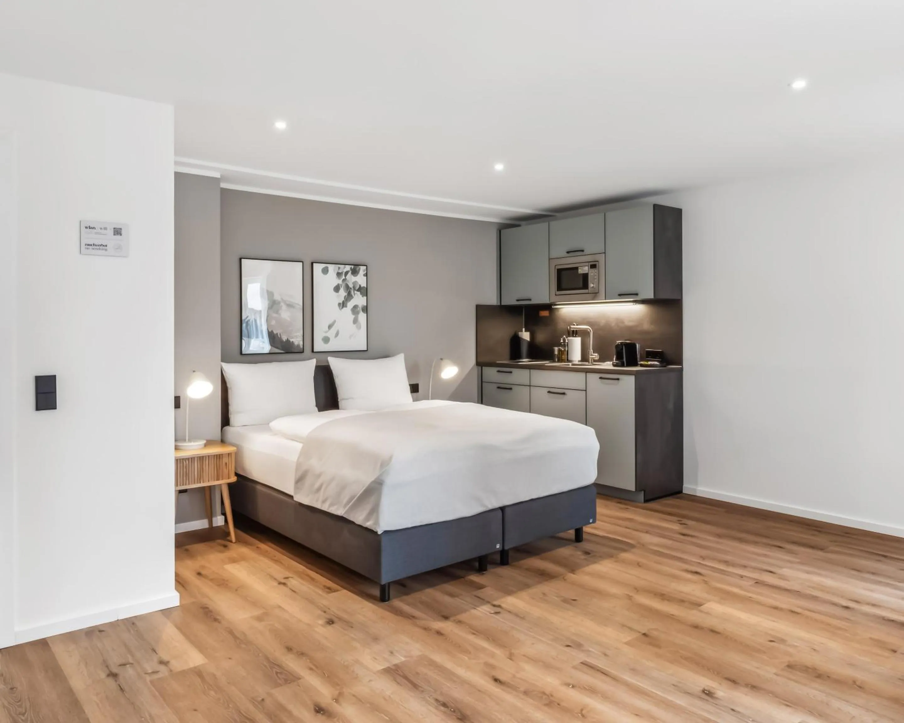 Bed in Limehome Salzgitter A-Schweitzer-Str