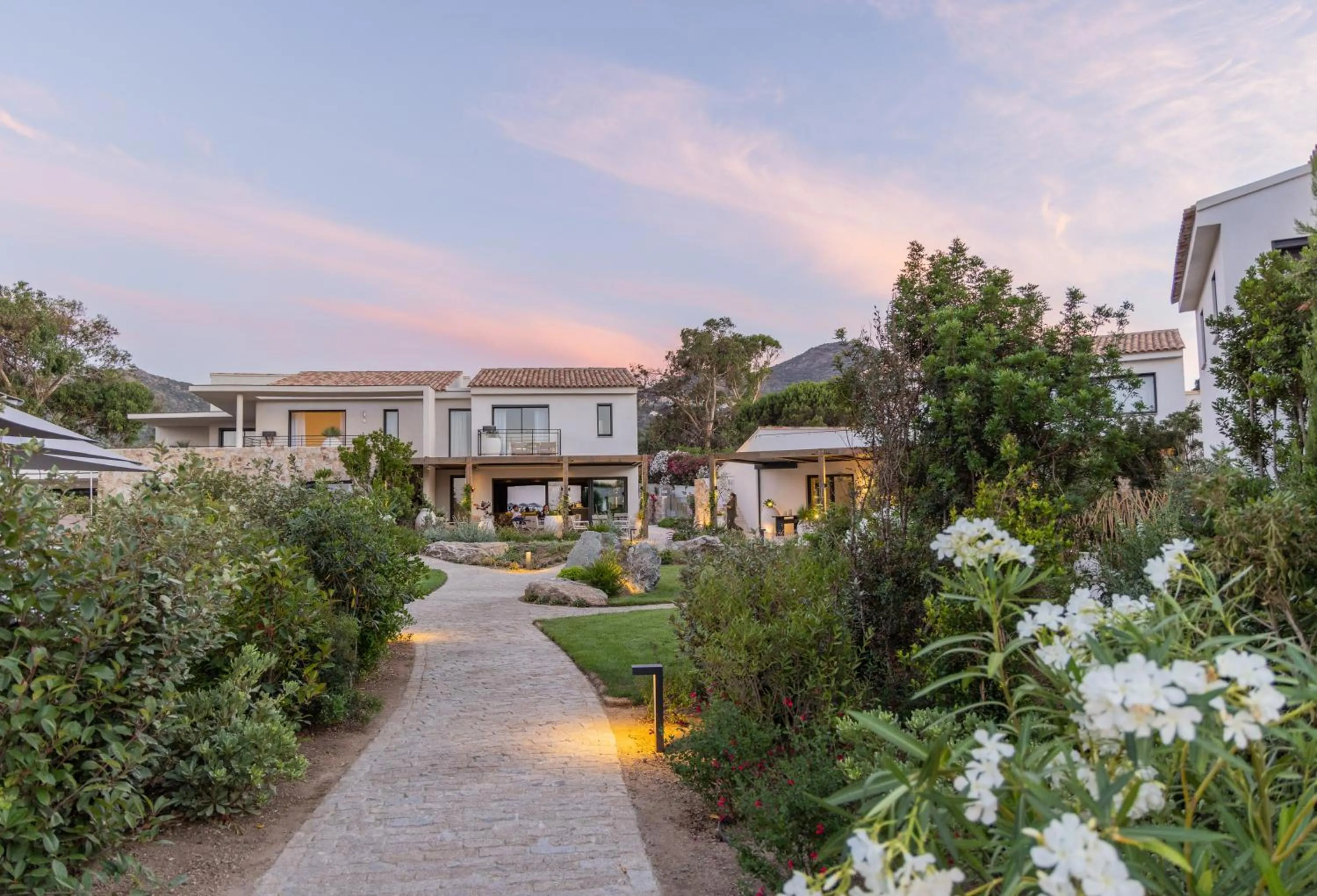 Property building in Casa Paradisu