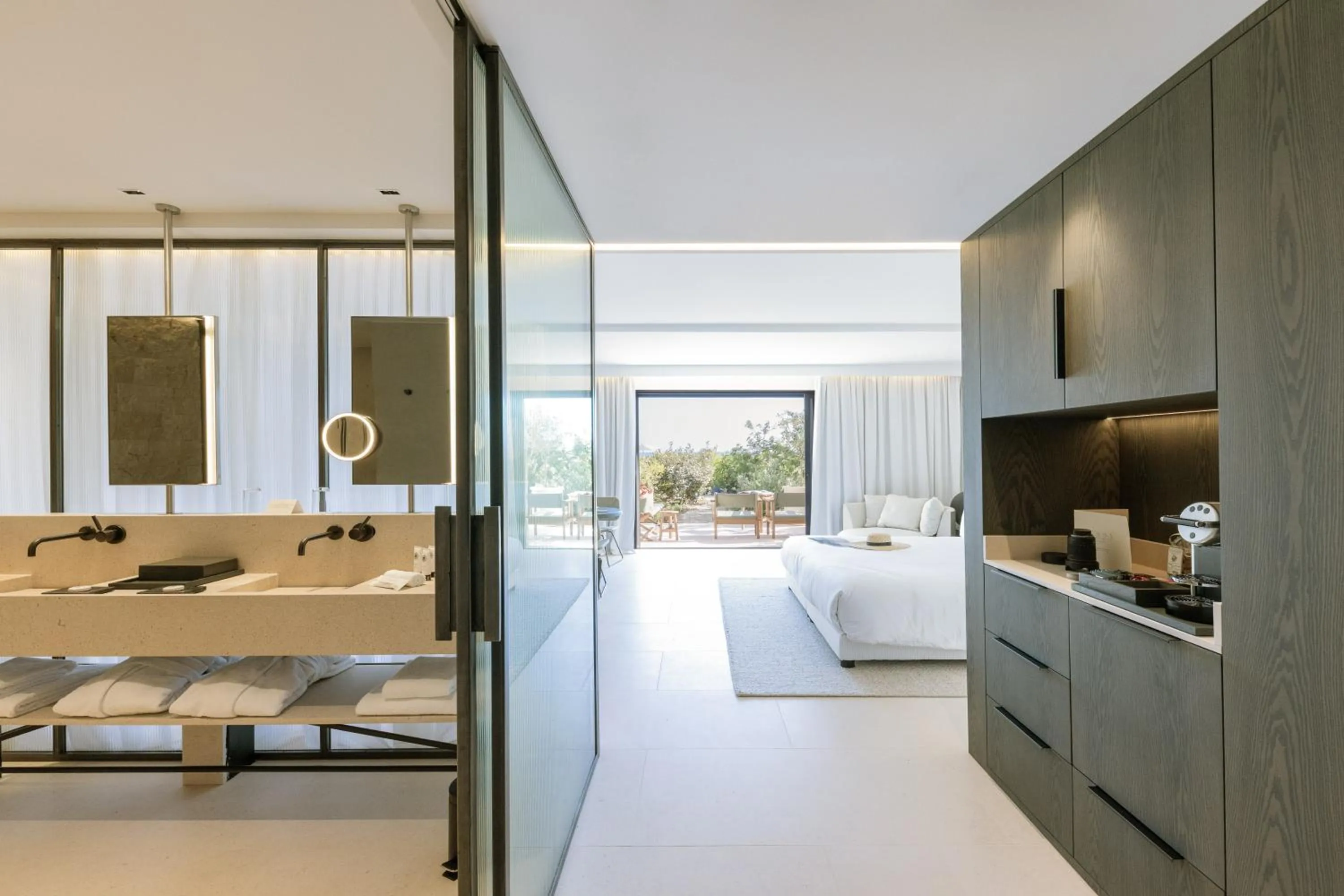 Photo of the whole room, Bed in Casa Paradisu