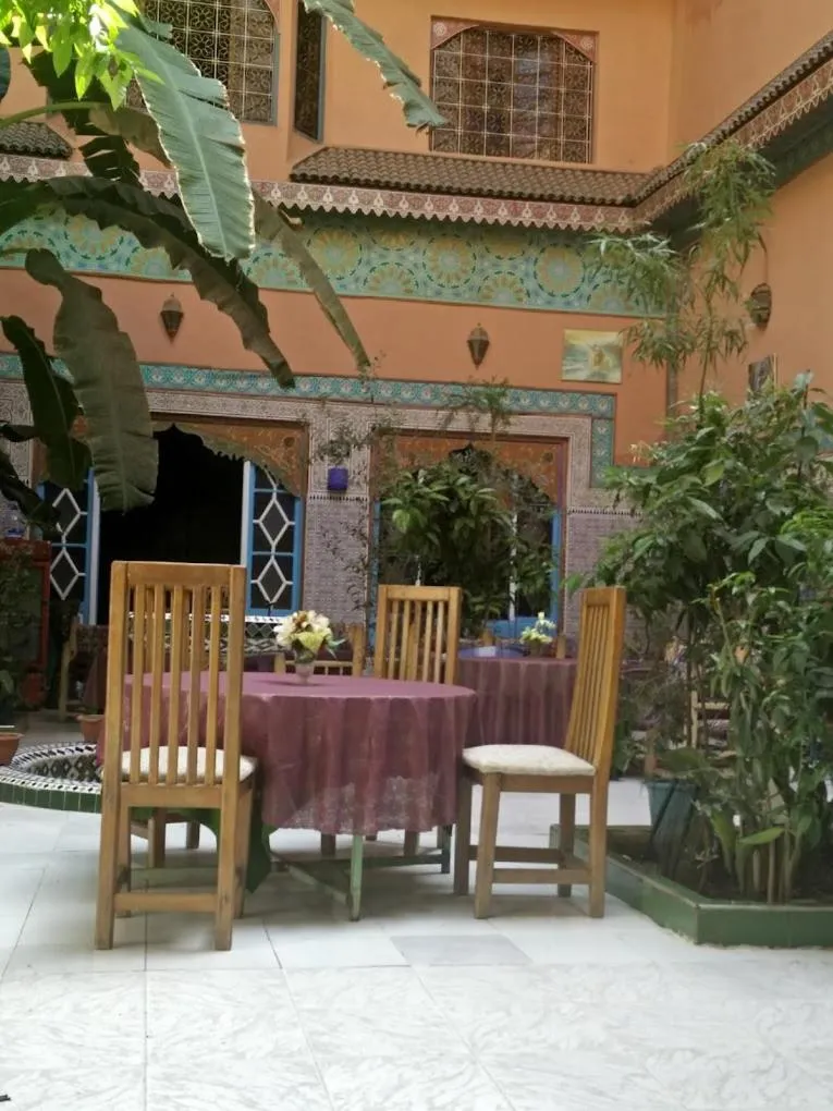 Property building in Riad Carole - Perfect for Families & Groups