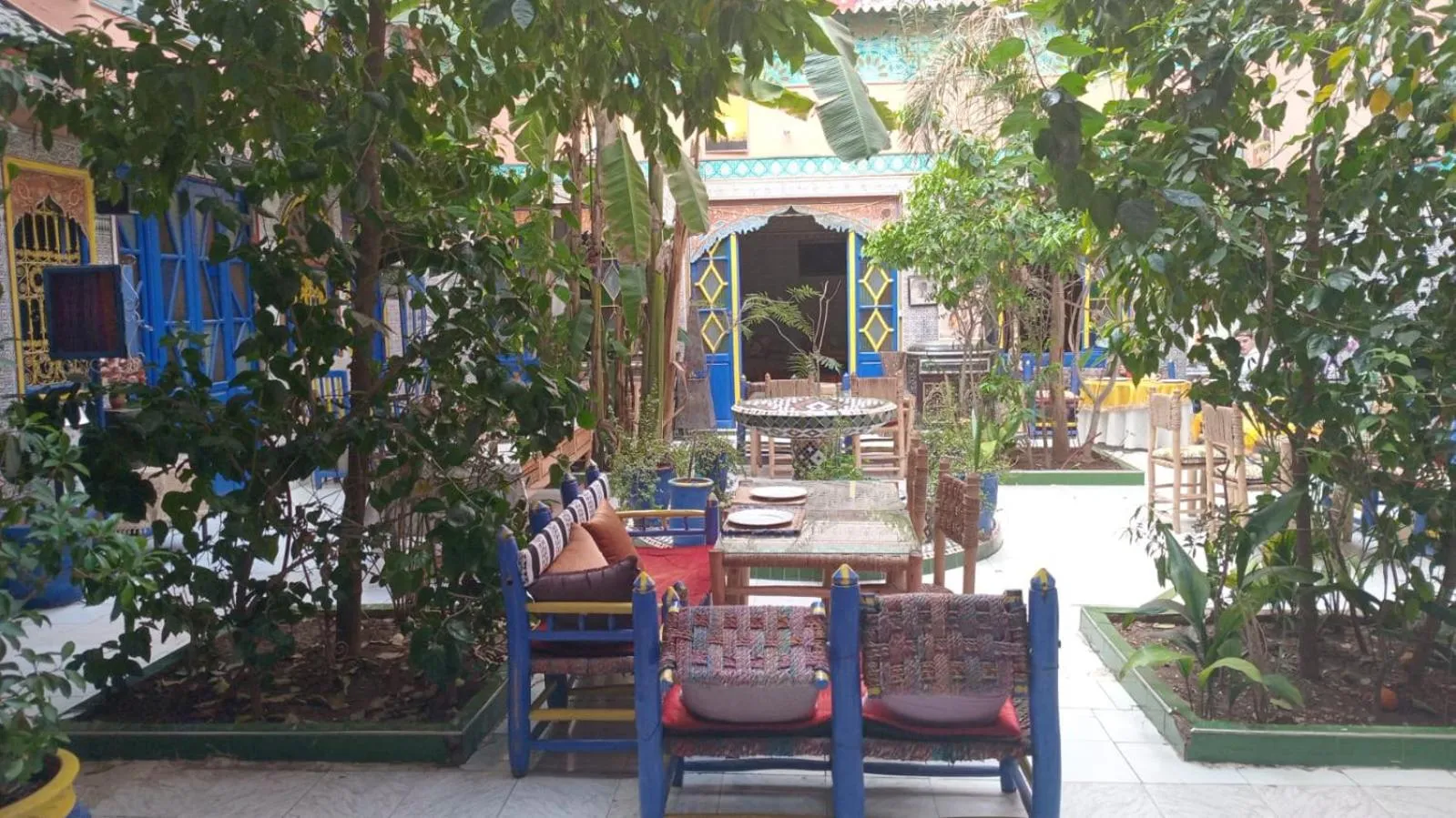 Property building in Riad Carole - Perfect for Families & Groups