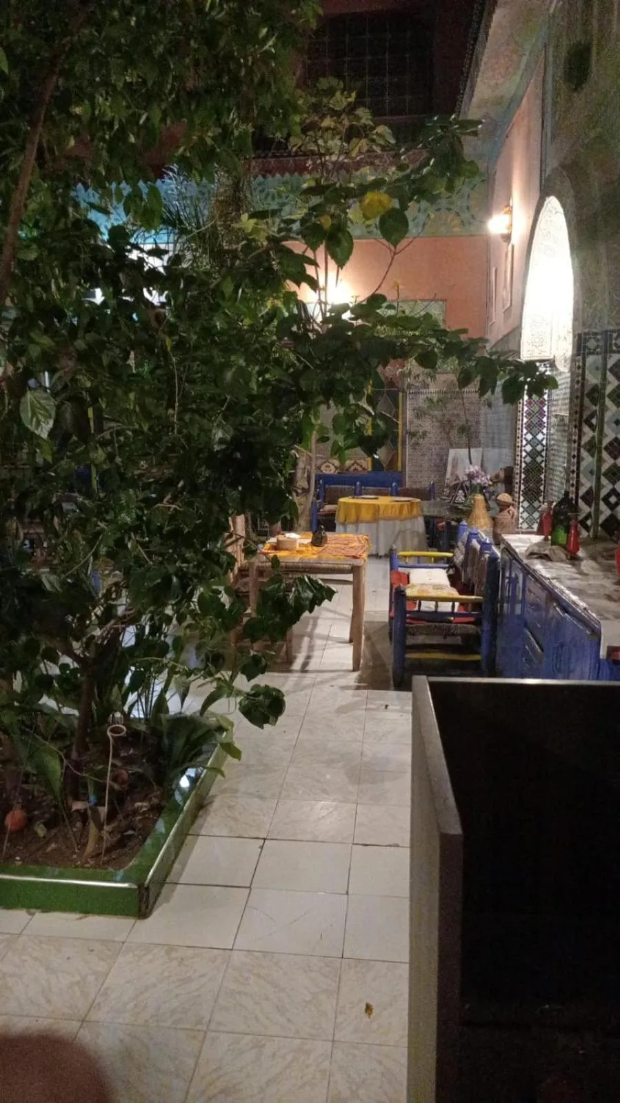 Patio in Riad Carole - Perfect for Families & Groups