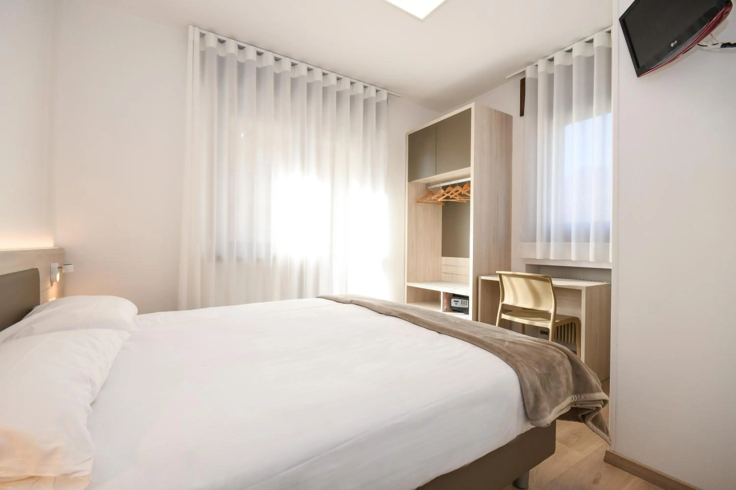 TV and multimedia, Bed in Residence Franca B&B