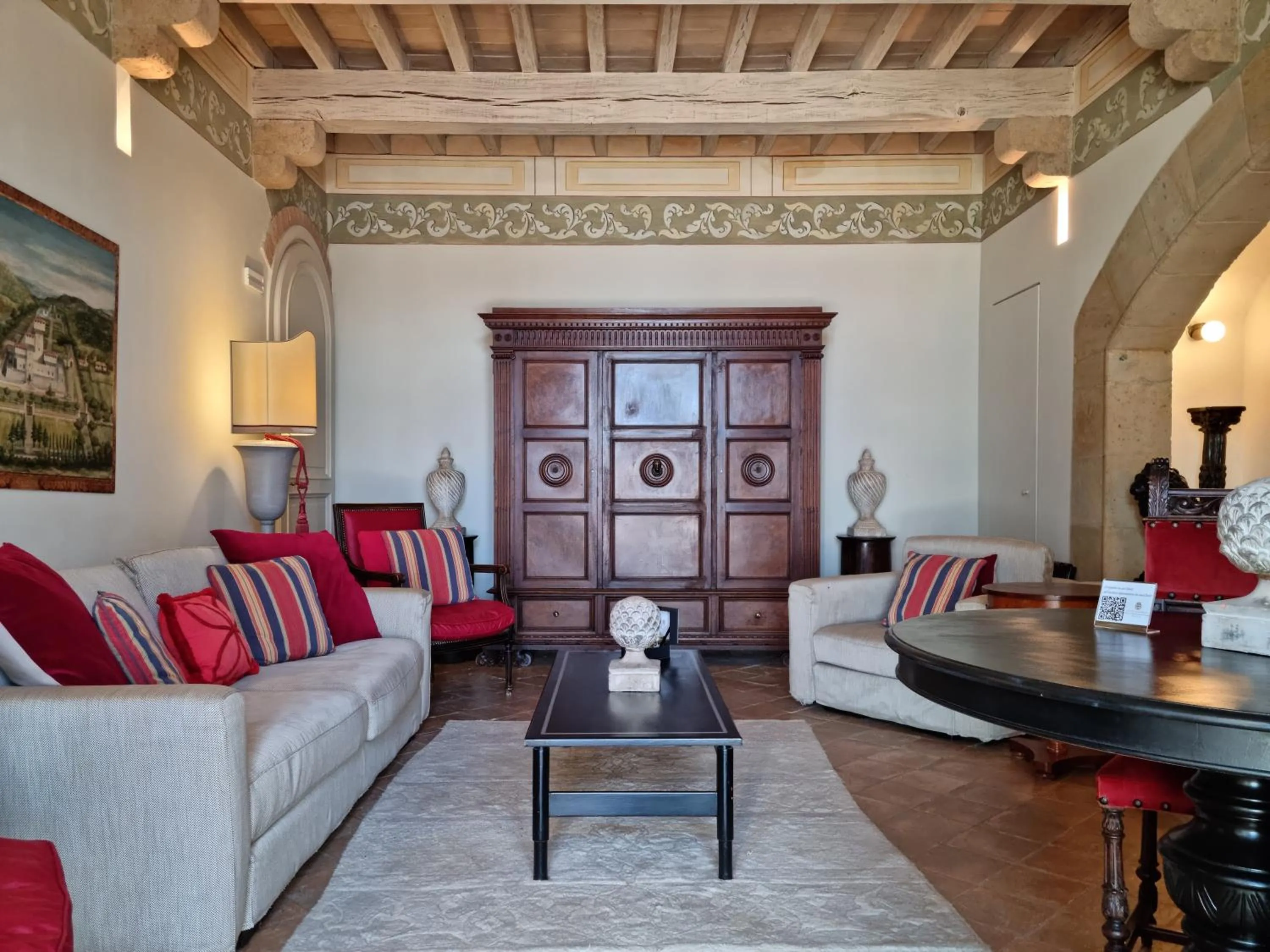Living room in Castello di Velona Resort, Thermal SPA & Winery