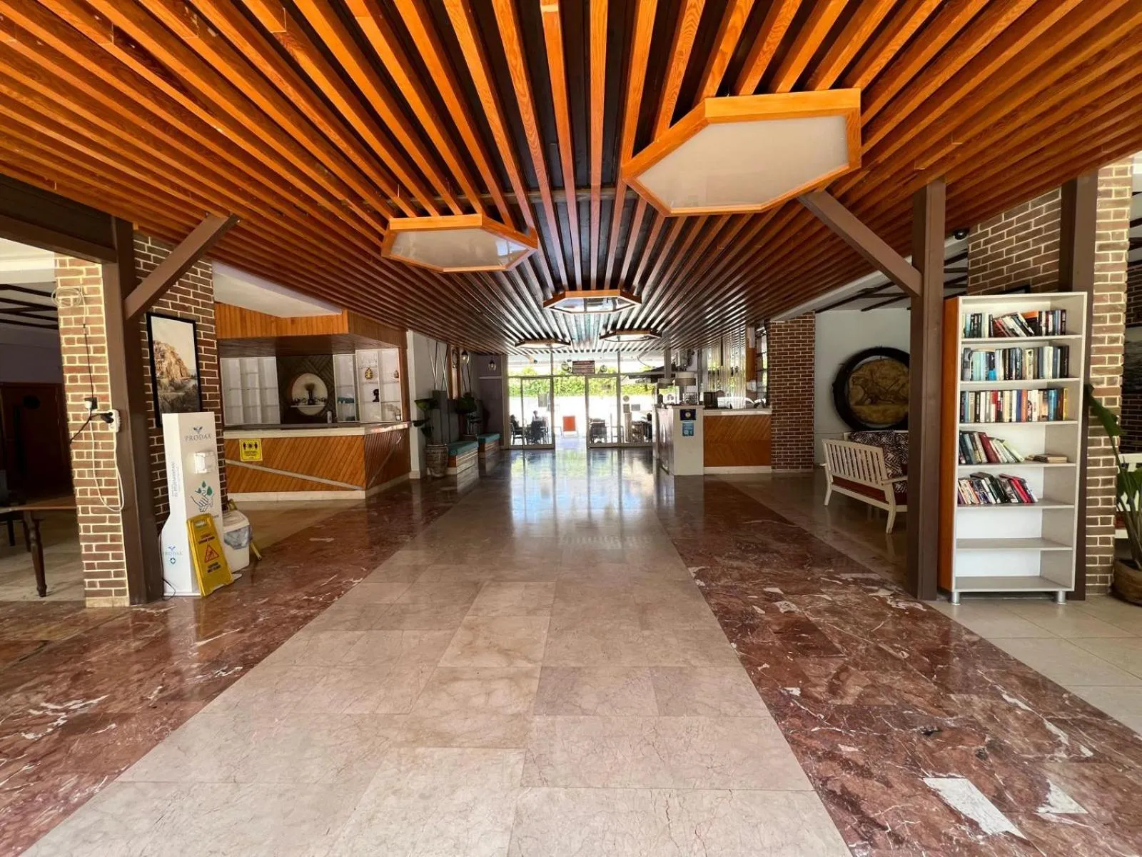 Lobby or reception in Maren City Apart Hotel