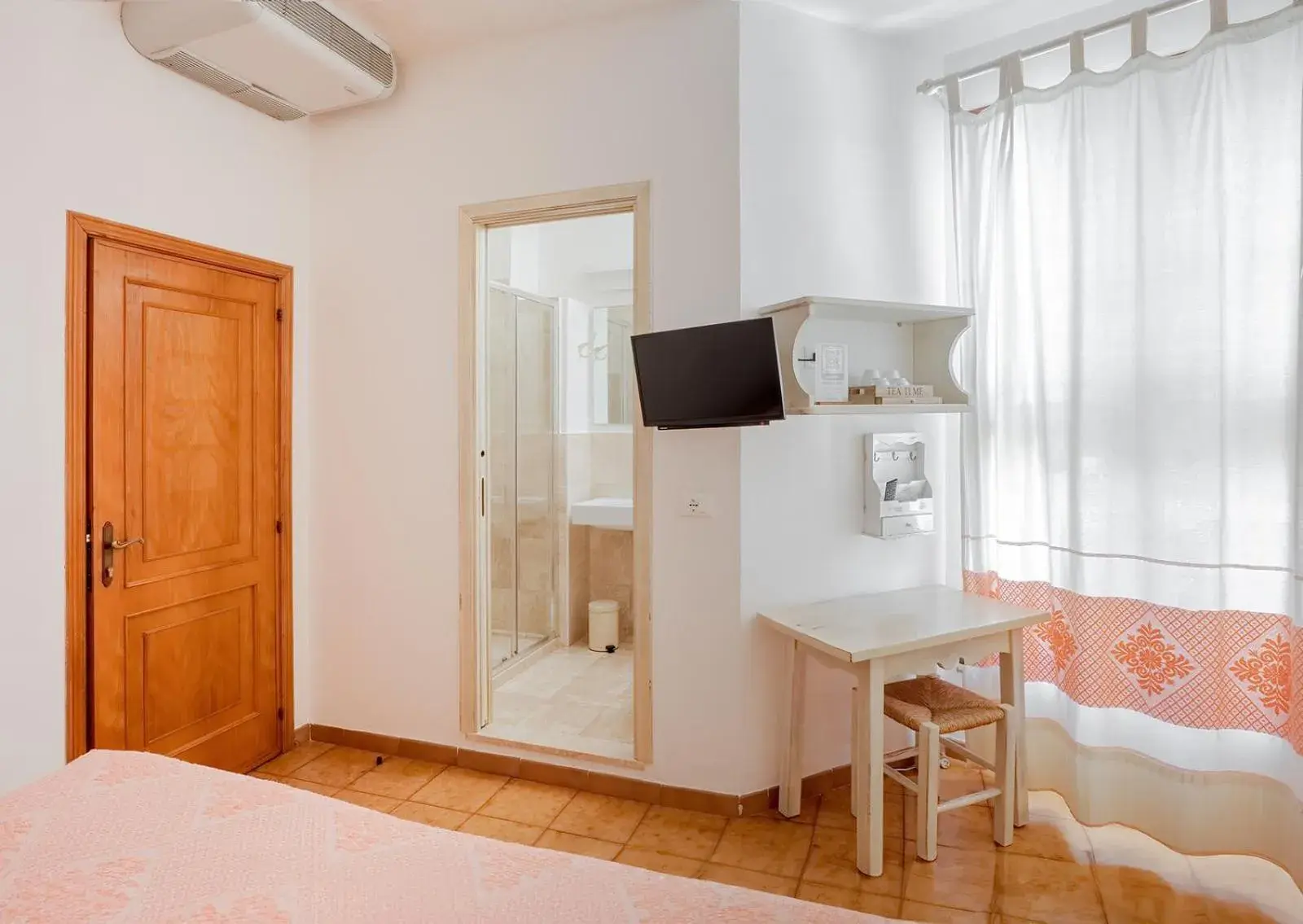 Bedroom in Hotel Su Barchile Bedroom in Hotel Su Barchile