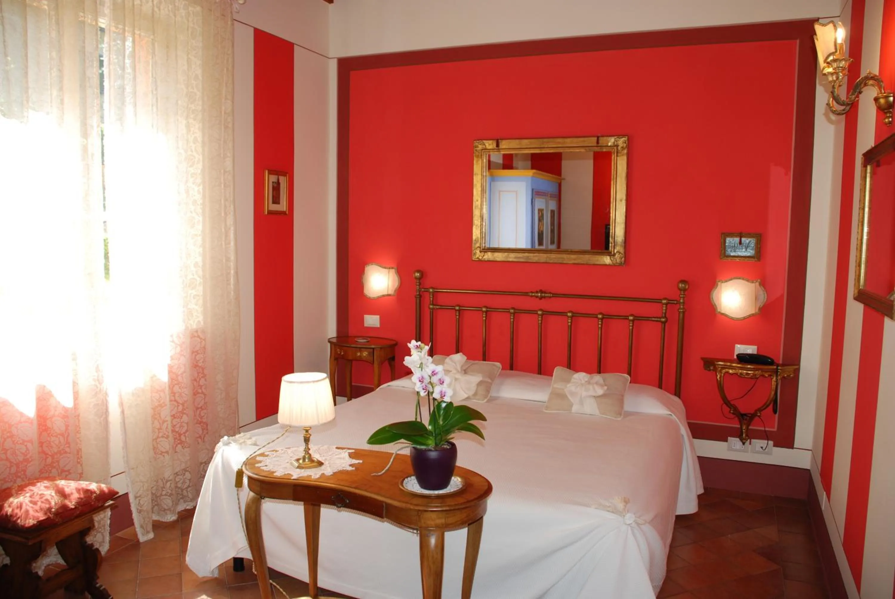 Bed in Il Rondò Boutique Hotel