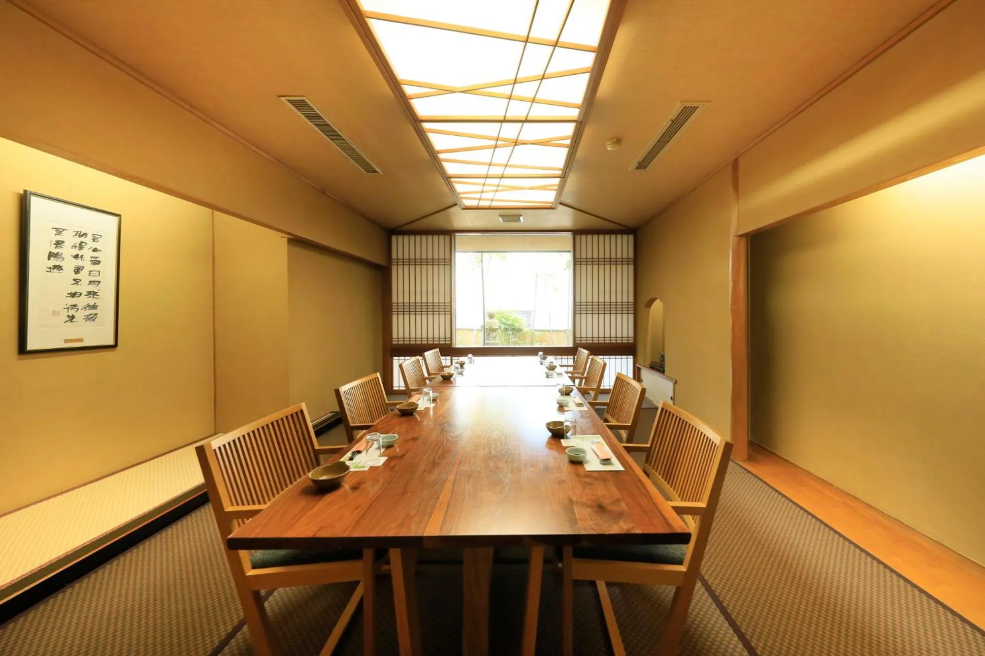 Restaurant/places to eat in Hayamakan