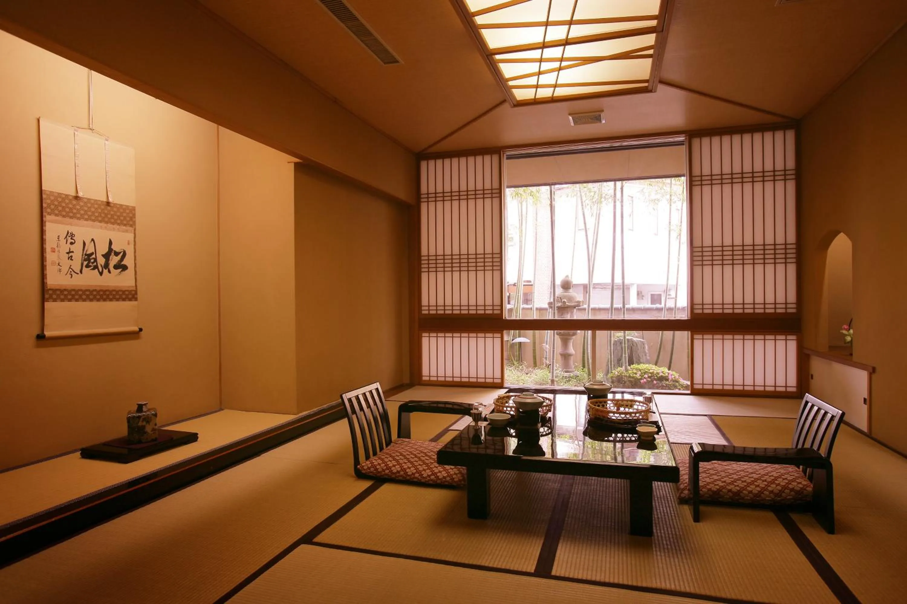 Restaurant/places to eat in Hayamakan