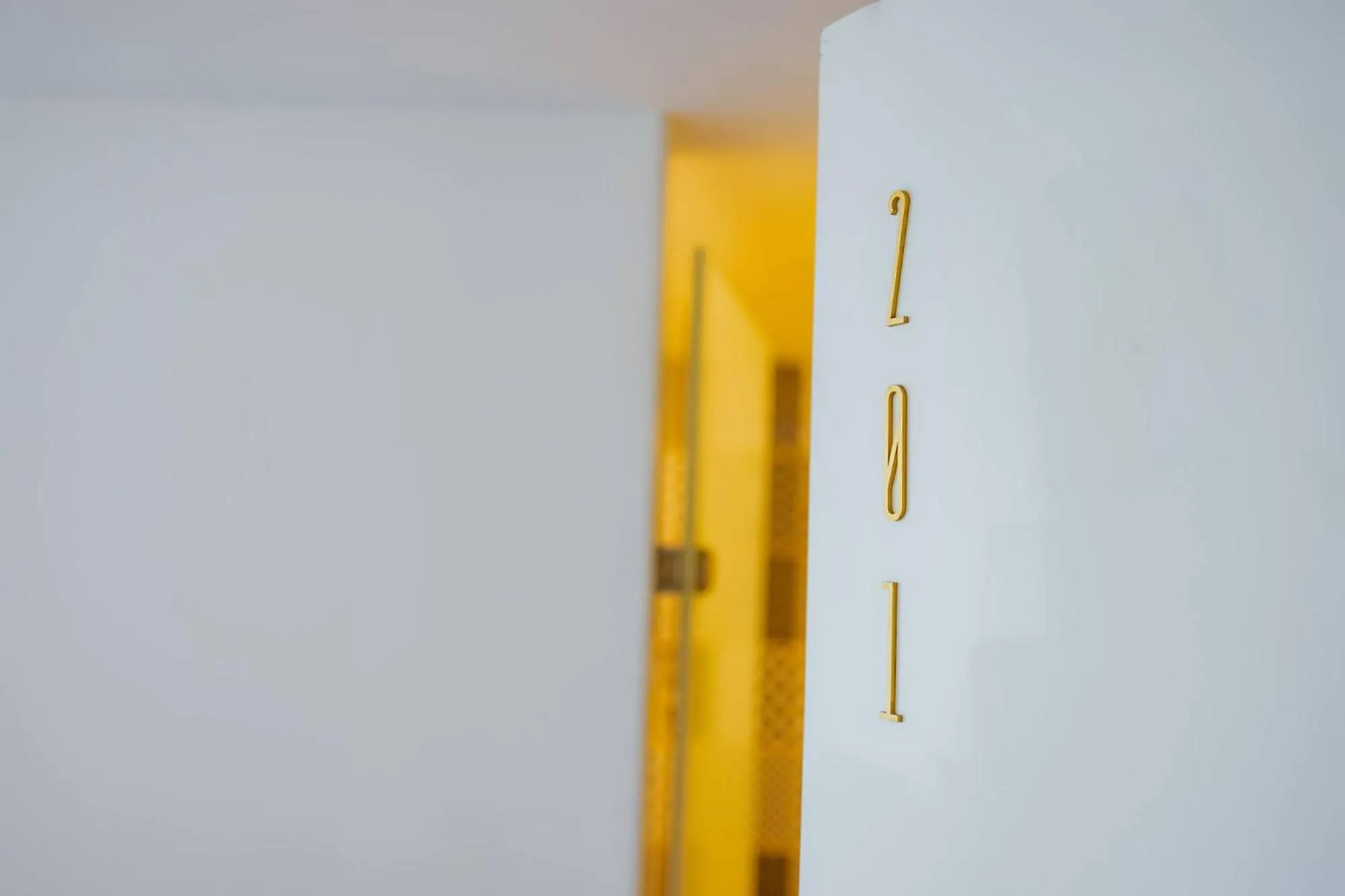 苓旅松山館 Lininn Tapei Arena