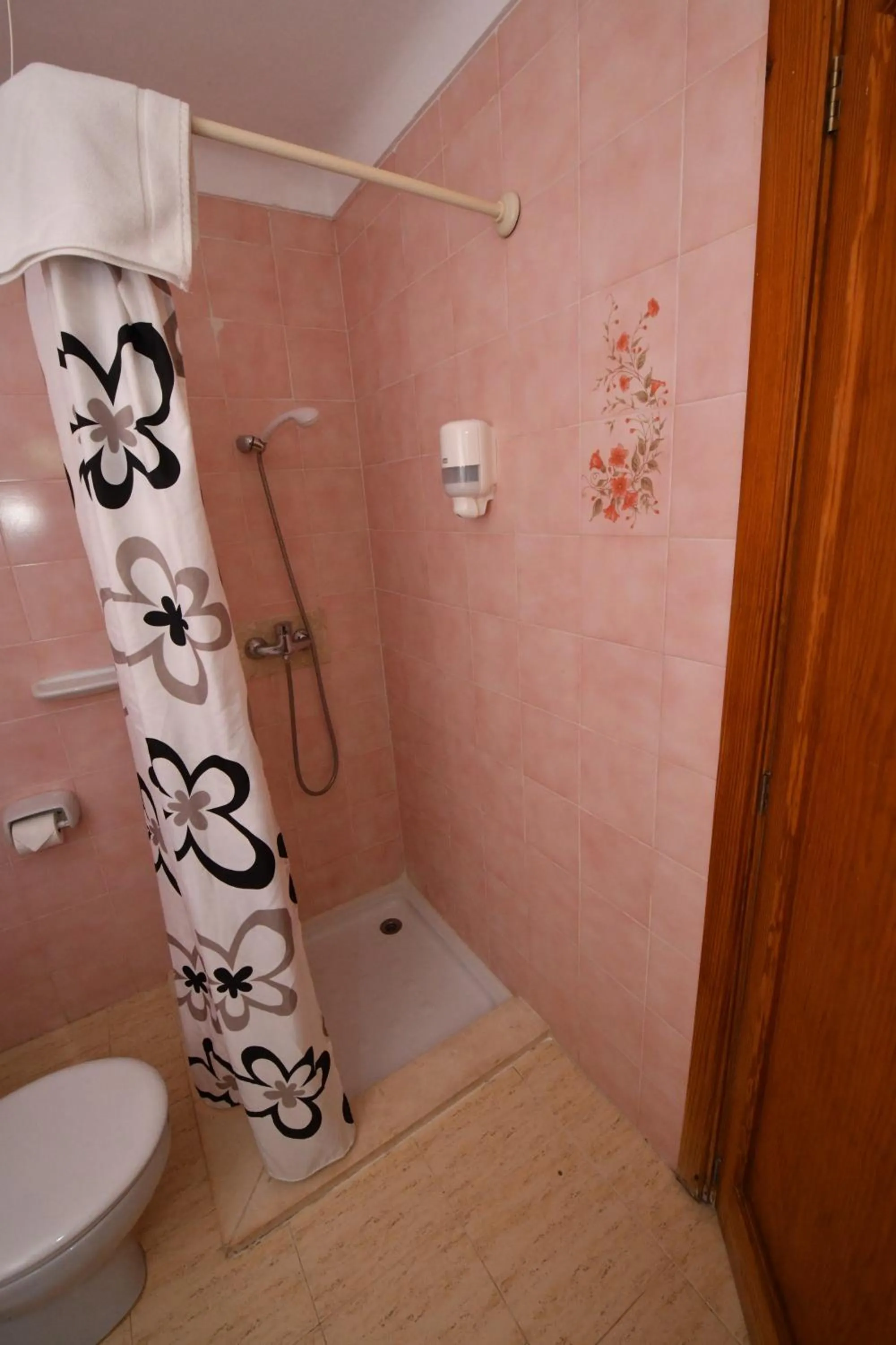 Shower in Hotel Vista Sol Cala Rajada