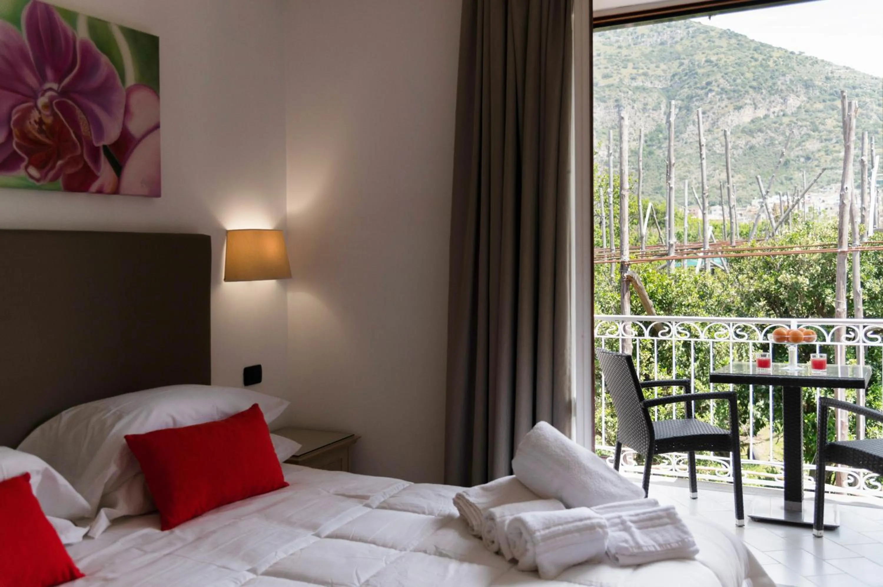 Bedroom, Bed in Villa Francesca Relais