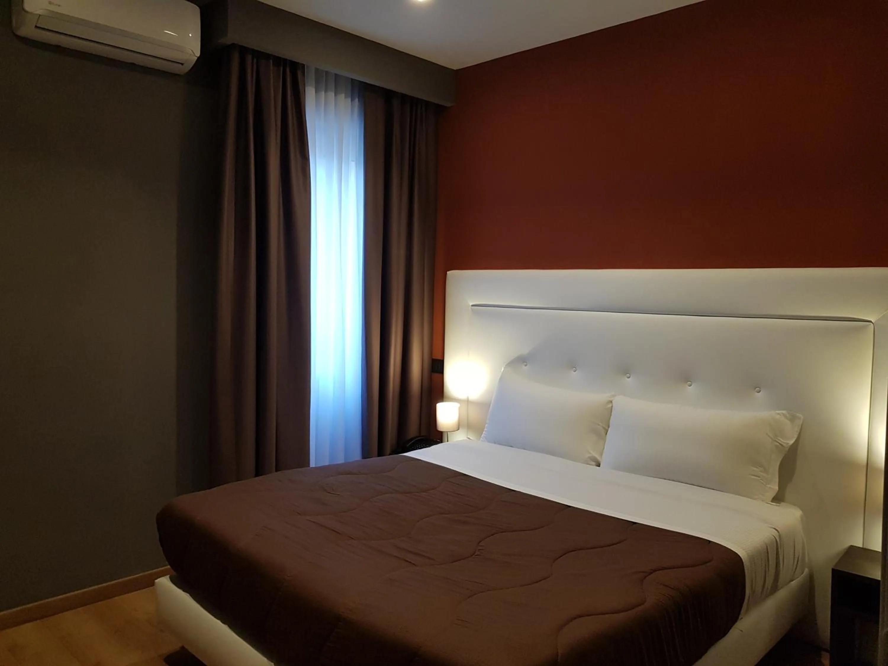 Bedroom, Bed in Hotel Europa Art Caserta