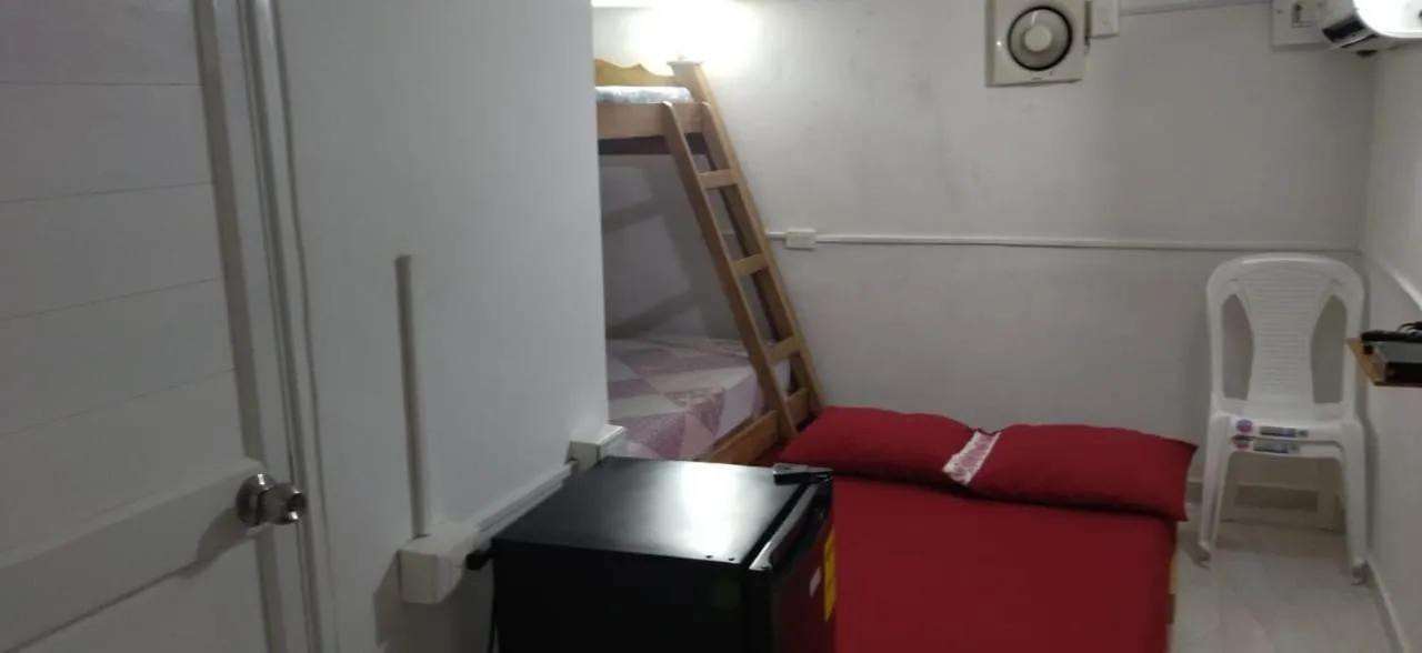 Bed in JAMES & GOMEZ SOCIETY