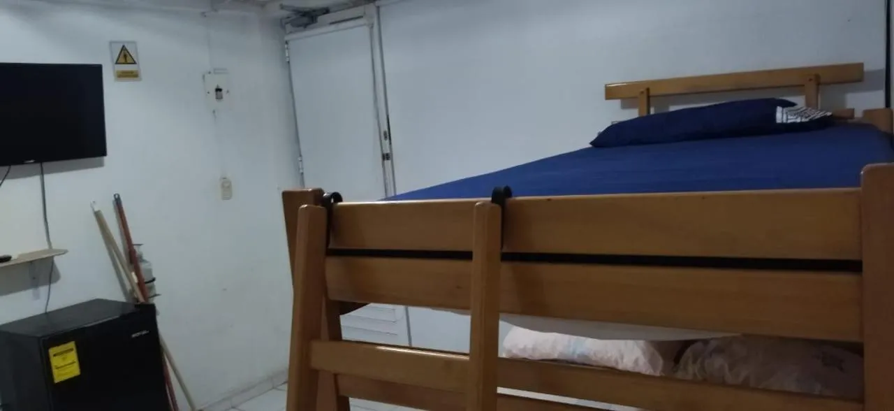 Bed in JAMES & GOMEZ SOCIETY