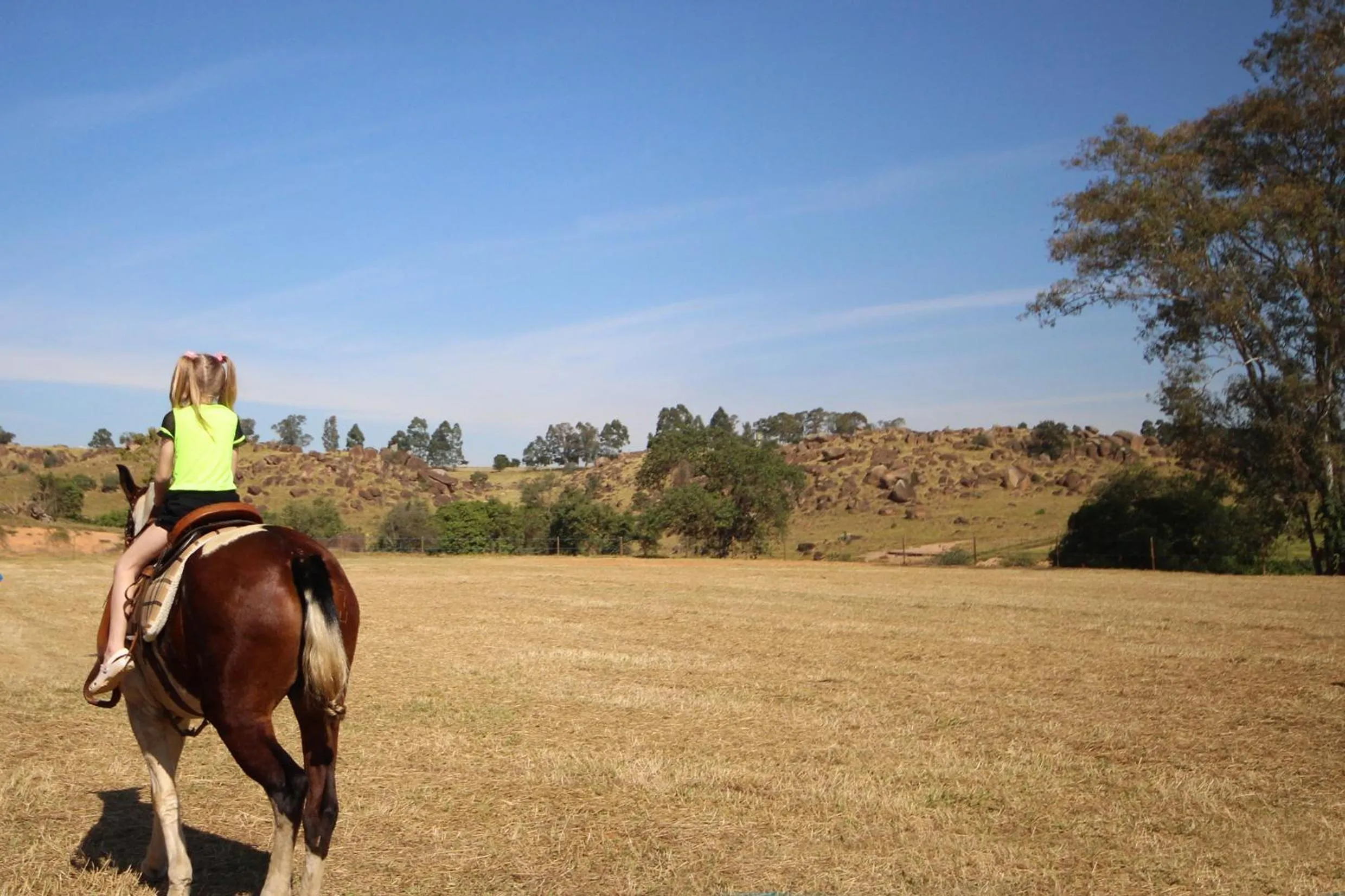 Day in Limoeiro da Concórdia Hotel Fazenda de Charme