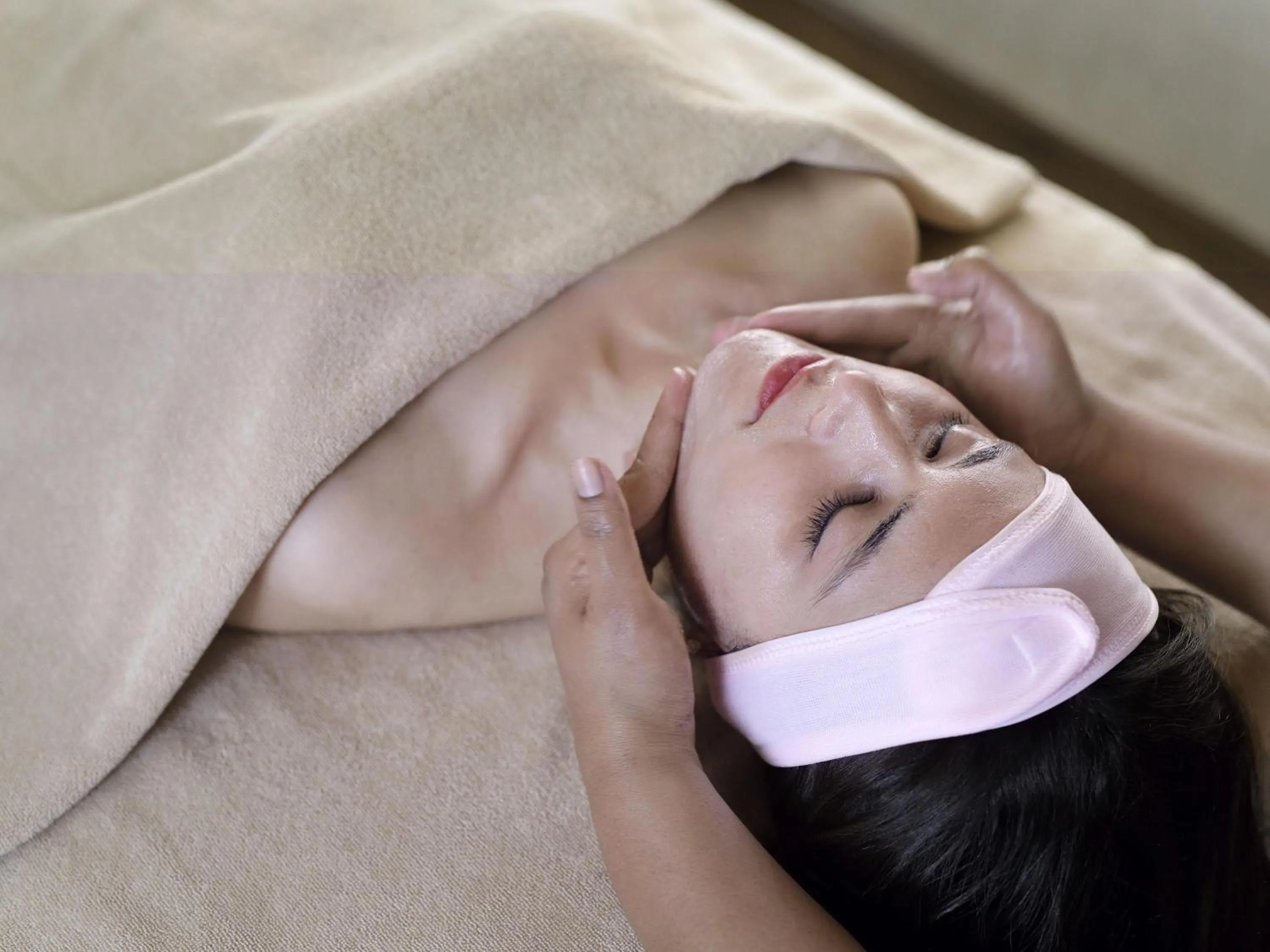 Property building in Mövenpick Hotel Karachi