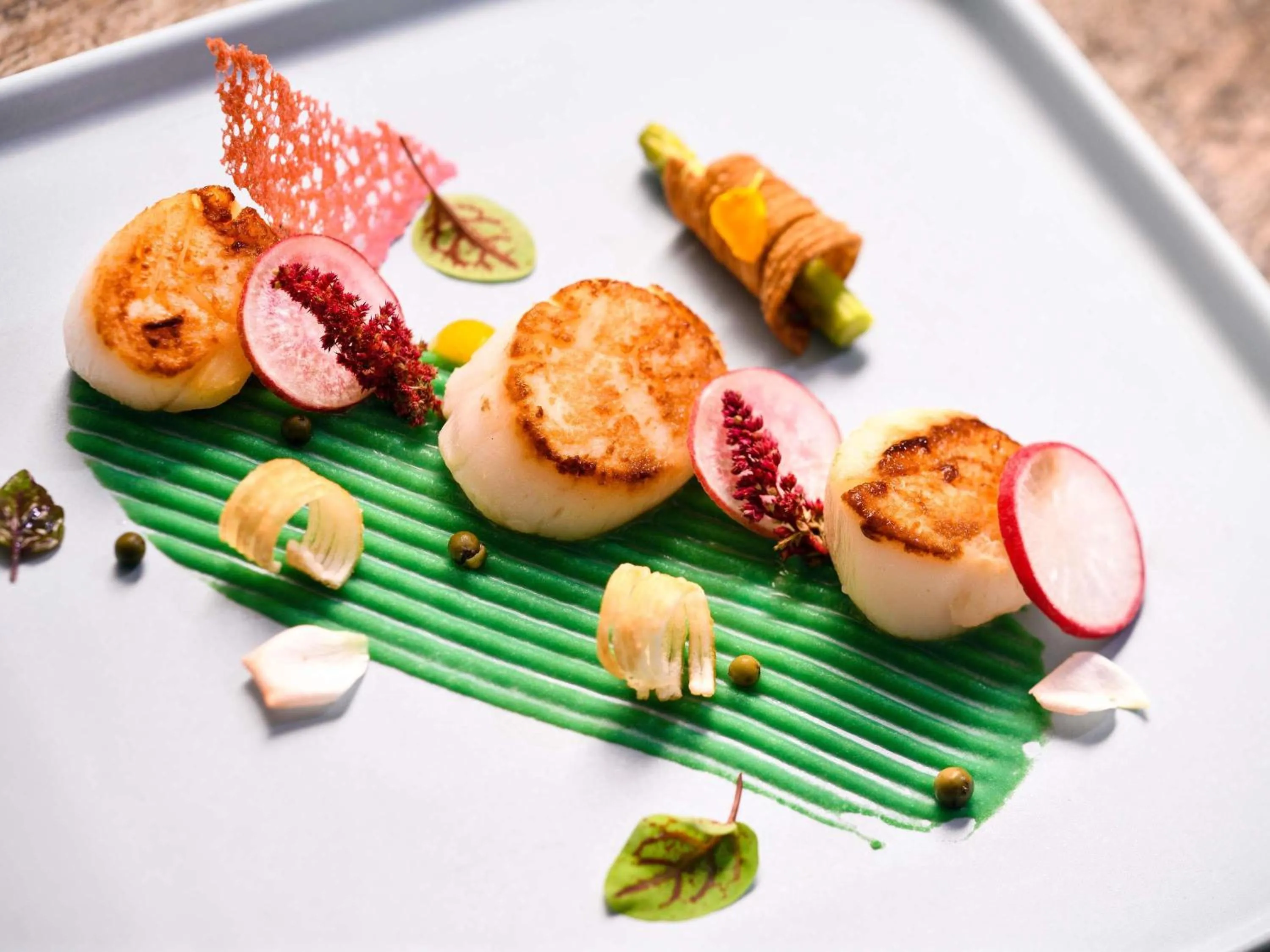 Restaurant/places to eat in Mövenpick Hotel Karachi