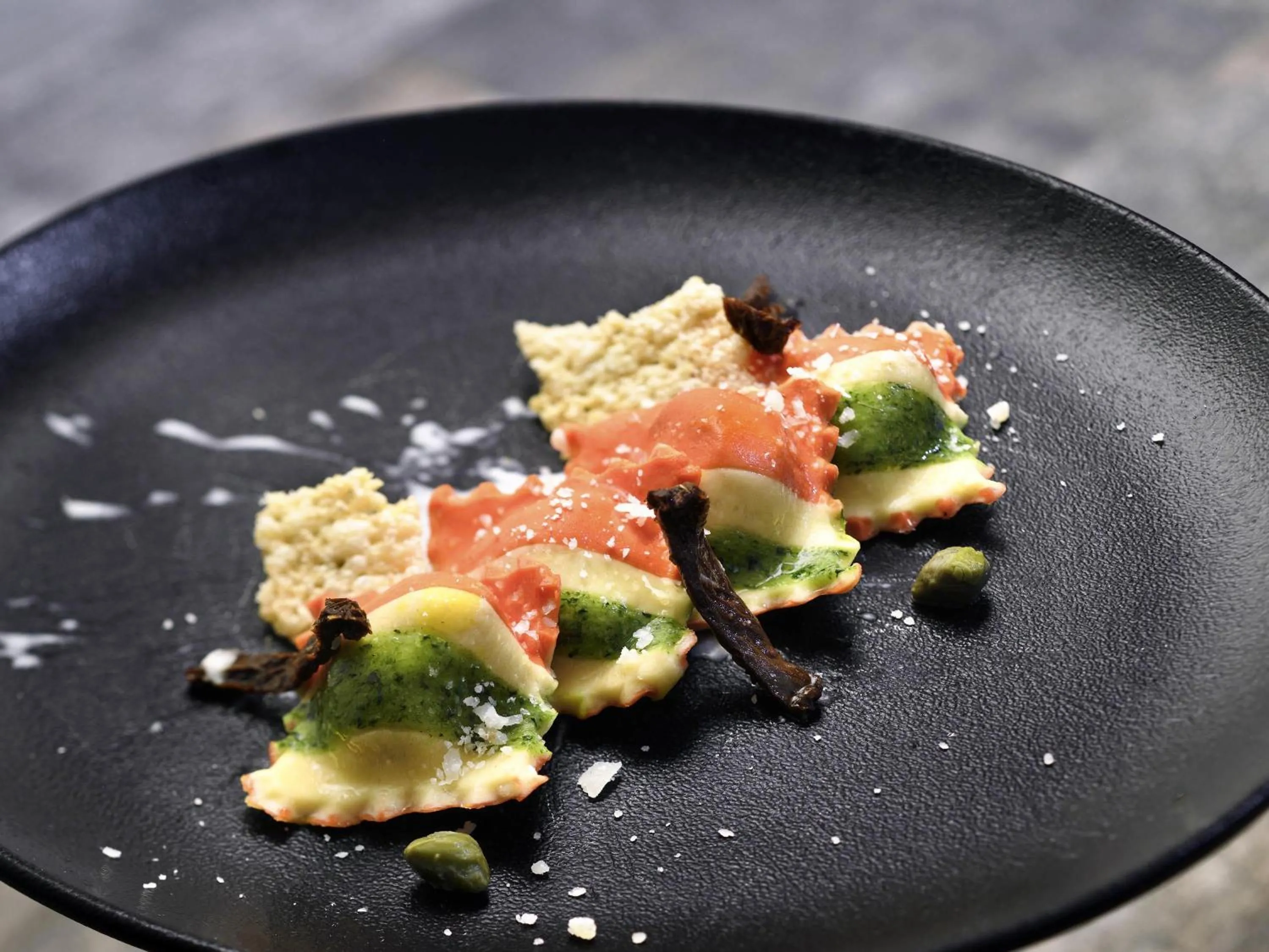 Restaurant/places to eat in Mövenpick Hotel Karachi