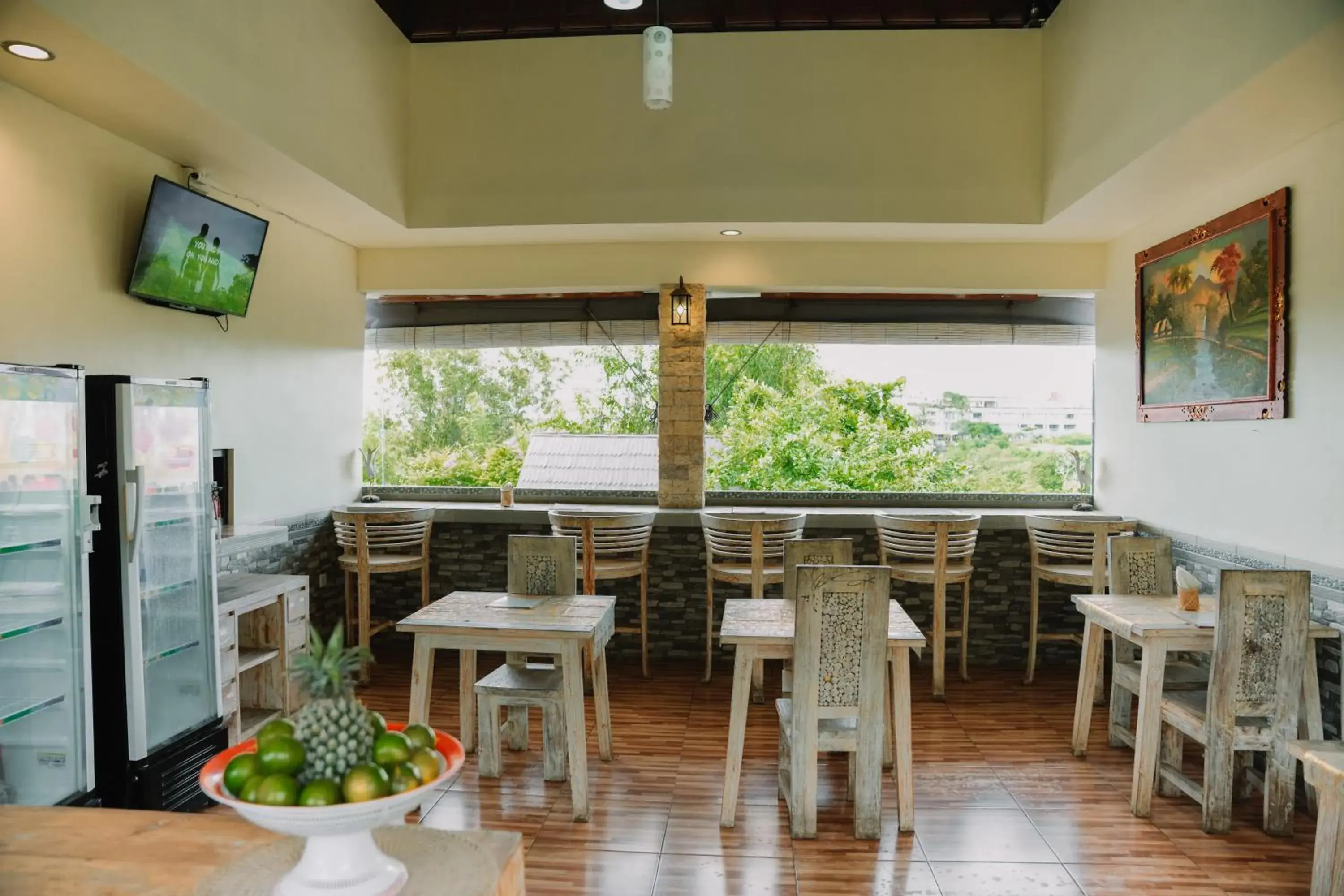 Restaurant/places to eat in Taman Asih Bingin Homestay Restaurant/places to eat in Taman Asih Bingin Homestay