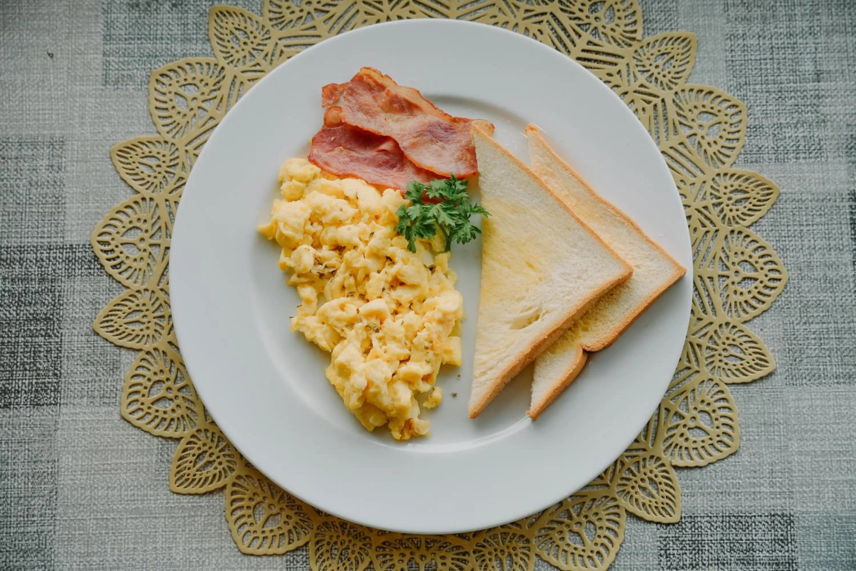 Breakfast in Taman Asih Bingin Homestay